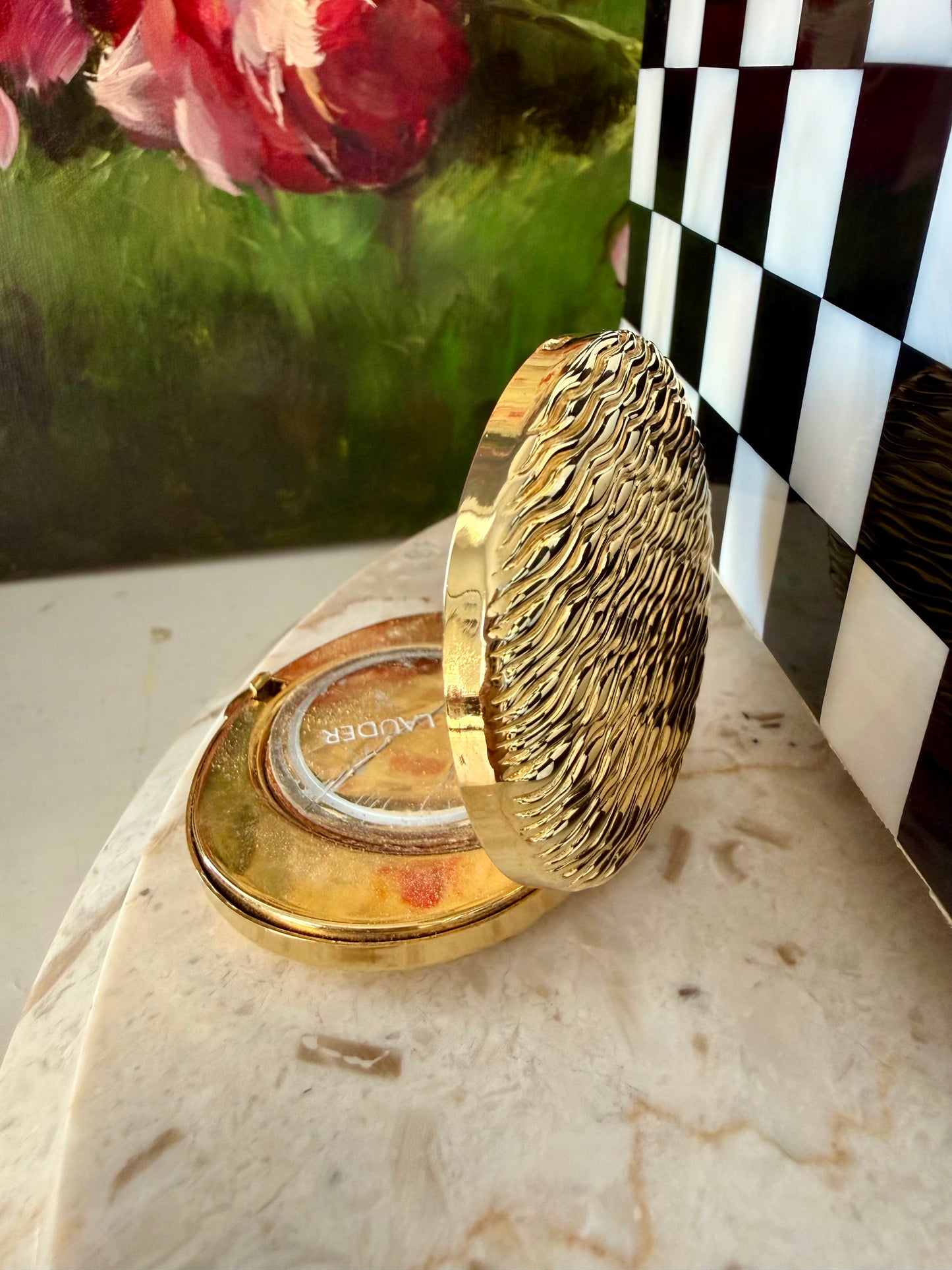 Estée Lauder Limited Edition Oval Waves Of Gold Lucidity Vintage Powder Compact