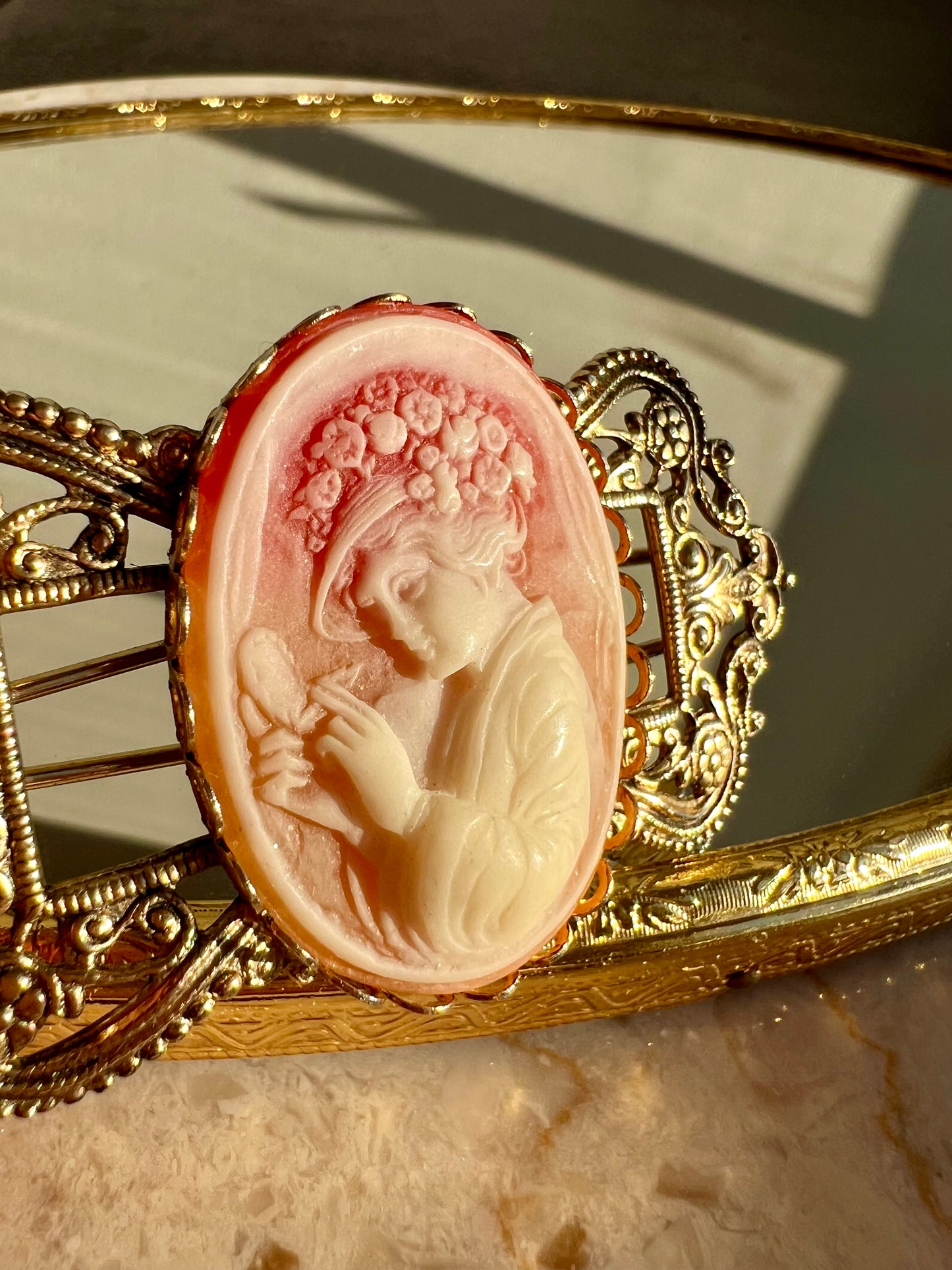 Cameo Pink and White Victorian Style Vintage Lady Hair Clip