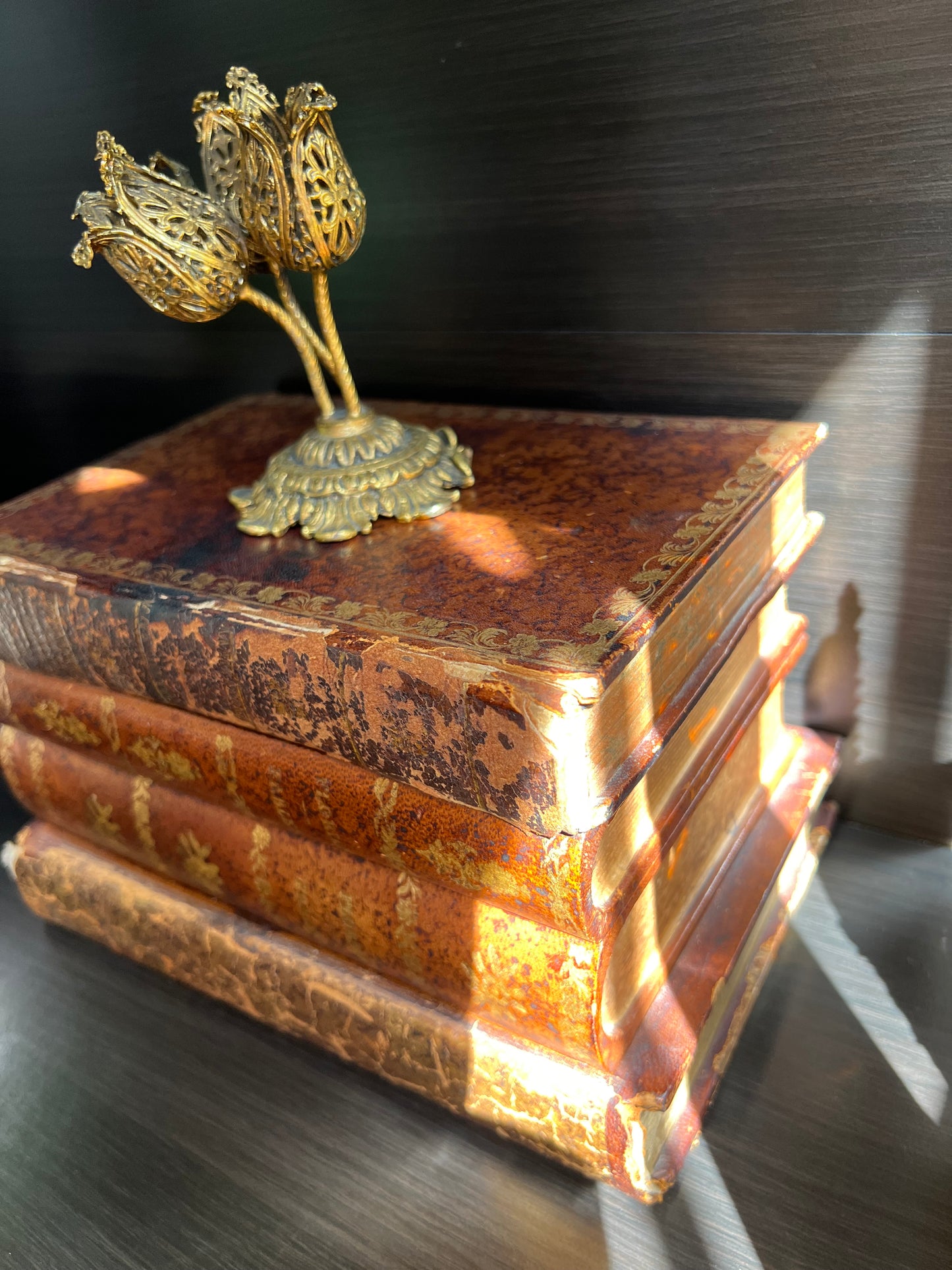 Antique Early 20th Century French Leather Book Tantalus Box with 4 Shot Glasses and 2 Decanters