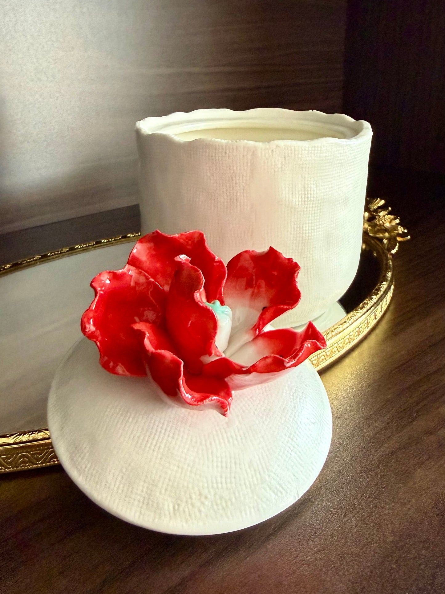 “Sweet Red Poppy" Luxury White Ceramic Candle with Lid by Illume