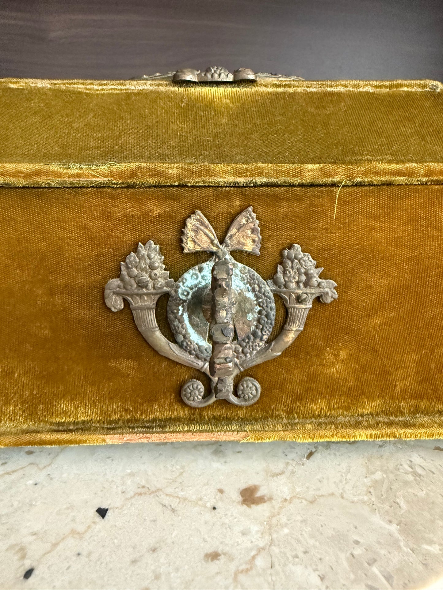 Antique Victorian Jewelry Box “Boudoir” or Sewing Box in Mustard/ Golden/ Green Velvet, Inside Blue Silk from the Early 20th Century