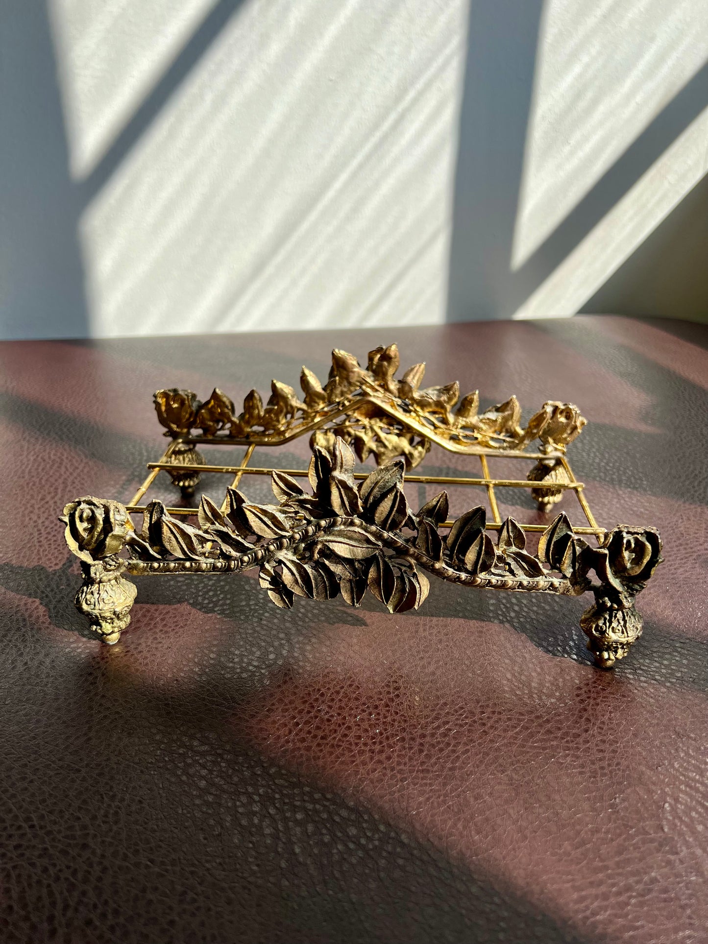 Gold-Plated Brass Metal Towel, Napkin holder, Vintage /Antique Bathroom or Kitchen Decoration