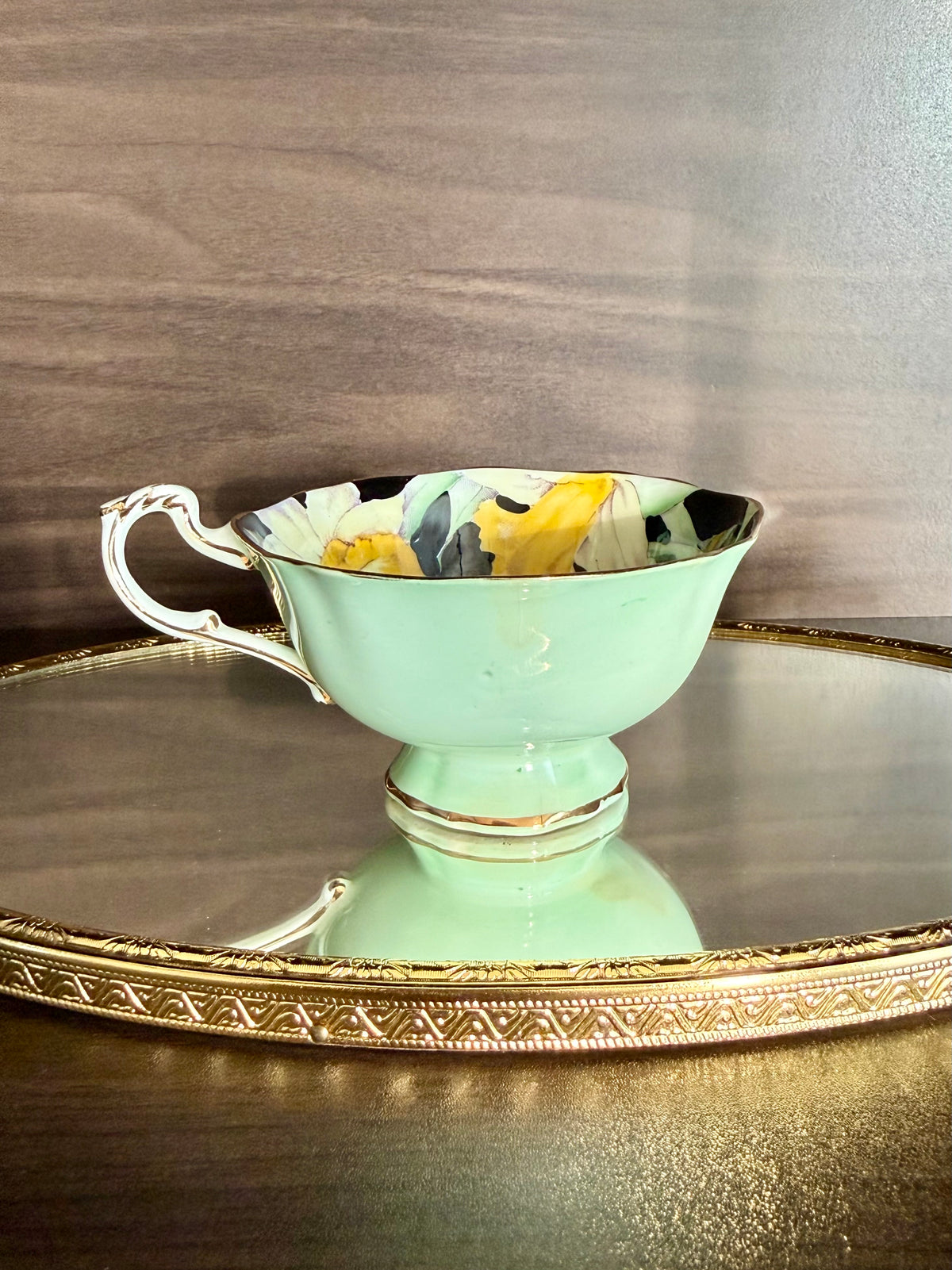Antique 1940s Paragon Daffodil (Narcissus) Hand-Painted Porcelain Teacup and Saucer - Made in England