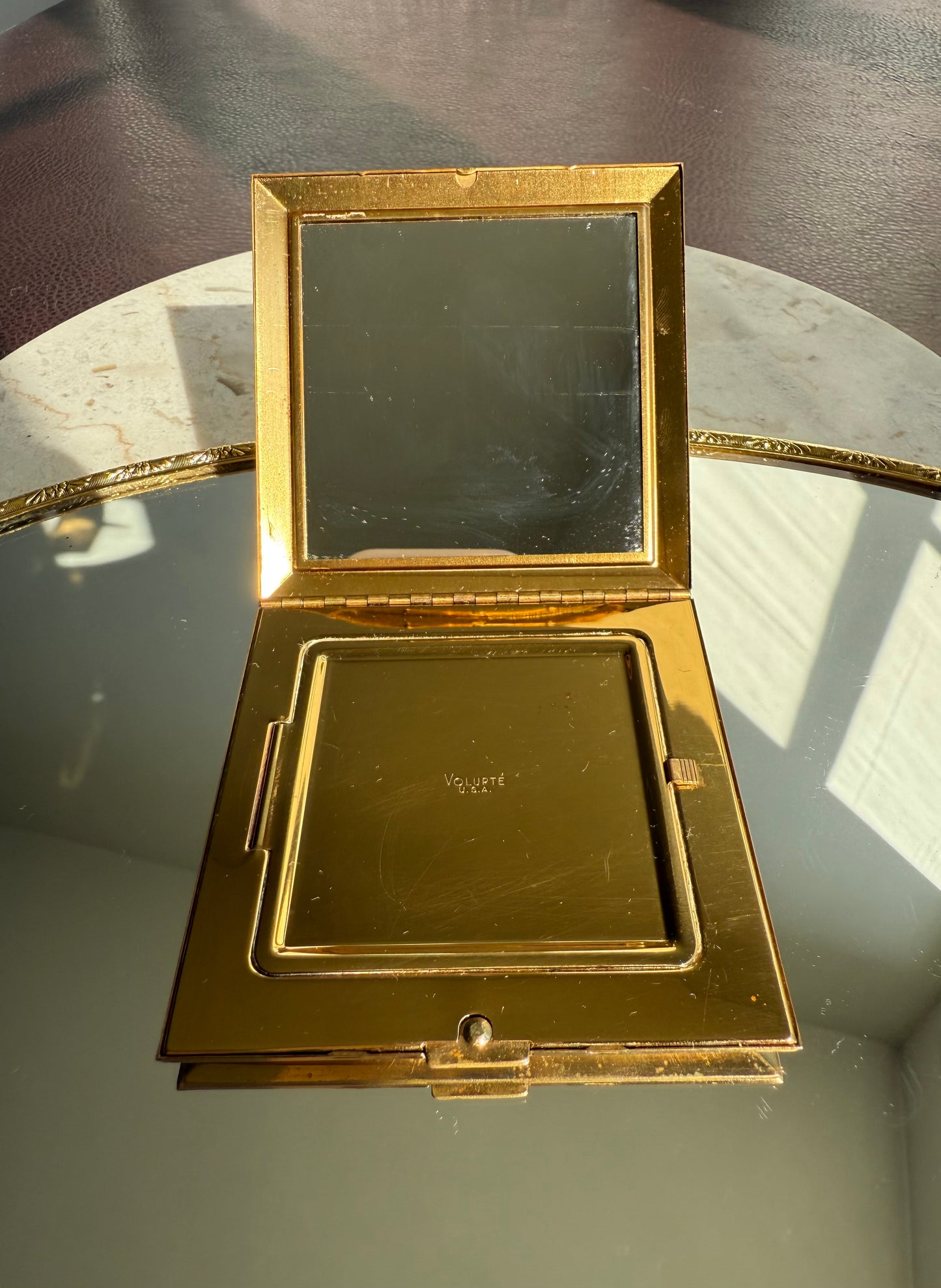 1940s Voluptè Brass Cameo Lady Vintage Makeup Powder Compact Mirror with Hearts and Gemstones Decoration - Made in USA
