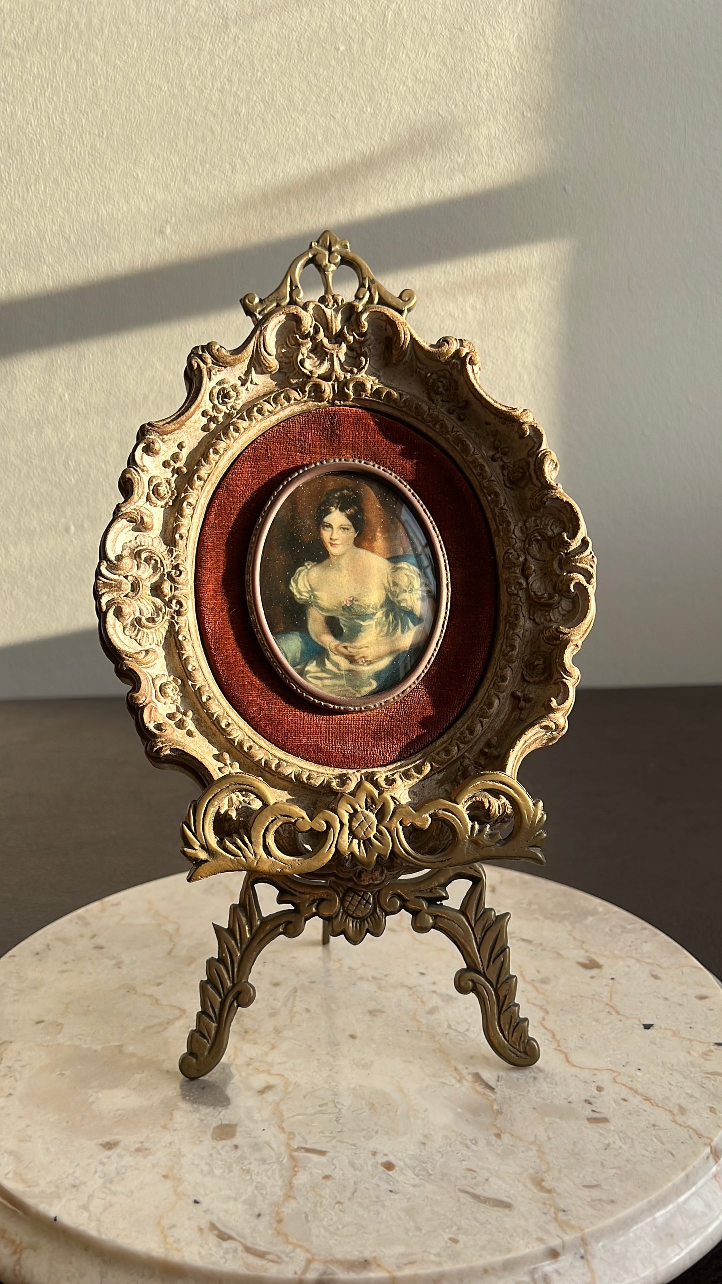 Cameo Creation Lady Vintage Oval Print Picture Wall Decoration