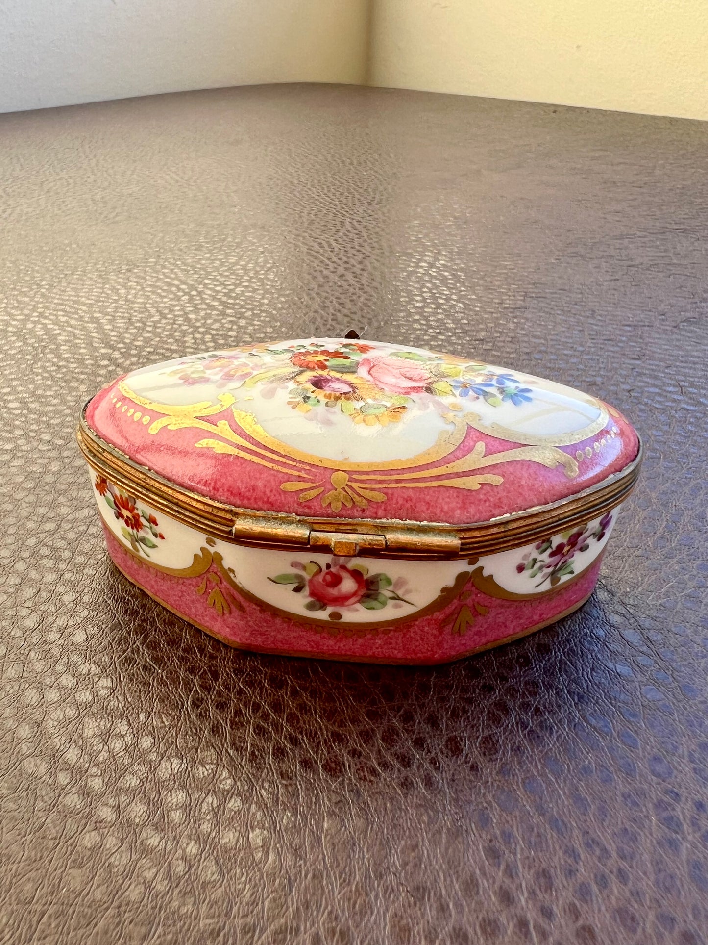 Antique Floral Hand-painted Trinket Box, Jewelry Limoges French Style Porcelain