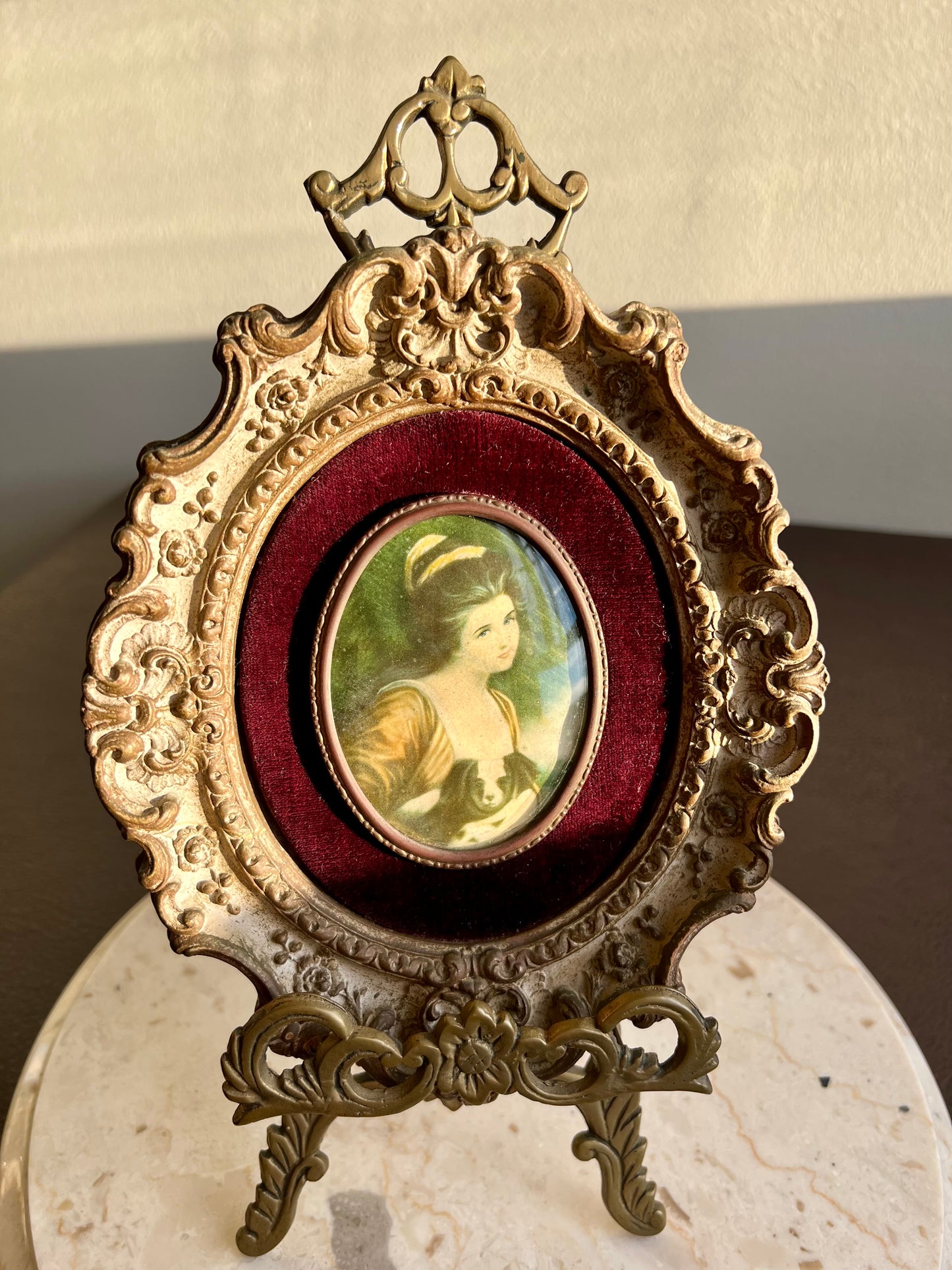 Cameo Creation Lady Vintage Ornate Framed Print Picture Oval Wall Decoration