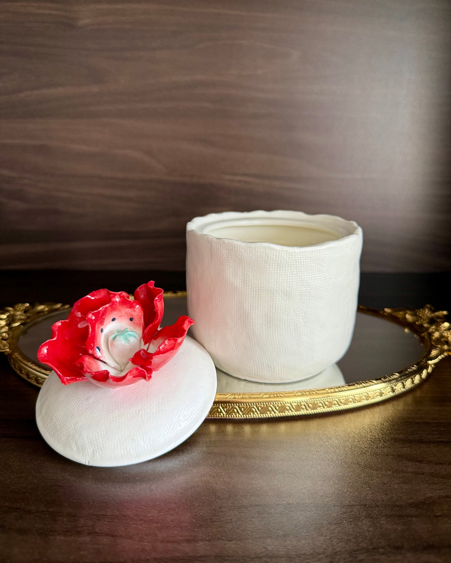 “Sweet Red Poppy" Luxury White Ceramic Candle with Lid by Illume