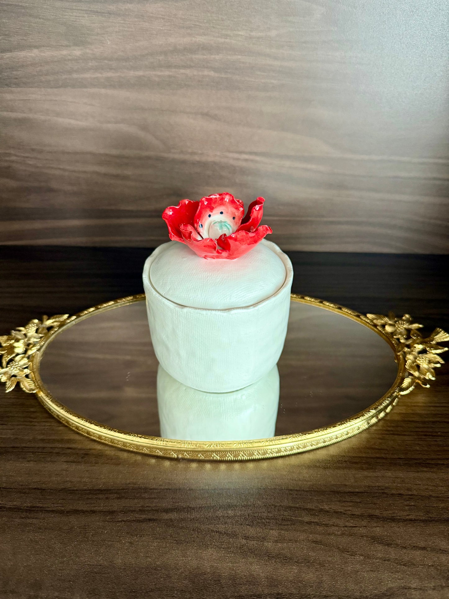 “Sweet Red Poppy" Luxury White Ceramic Candle with Lid by Illume