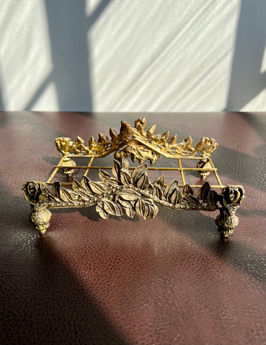 Gold-Plated Brass Metal Towel, Napkin holder, Vintage /Antique Bathroom or Kitchen Decoration