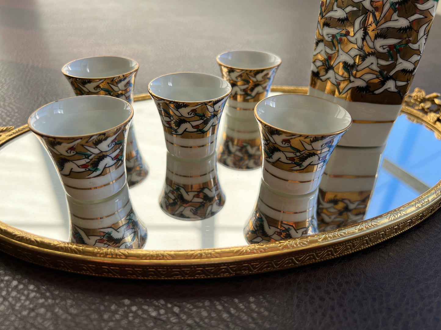 Japanese whistling sake decanter with 5 cups