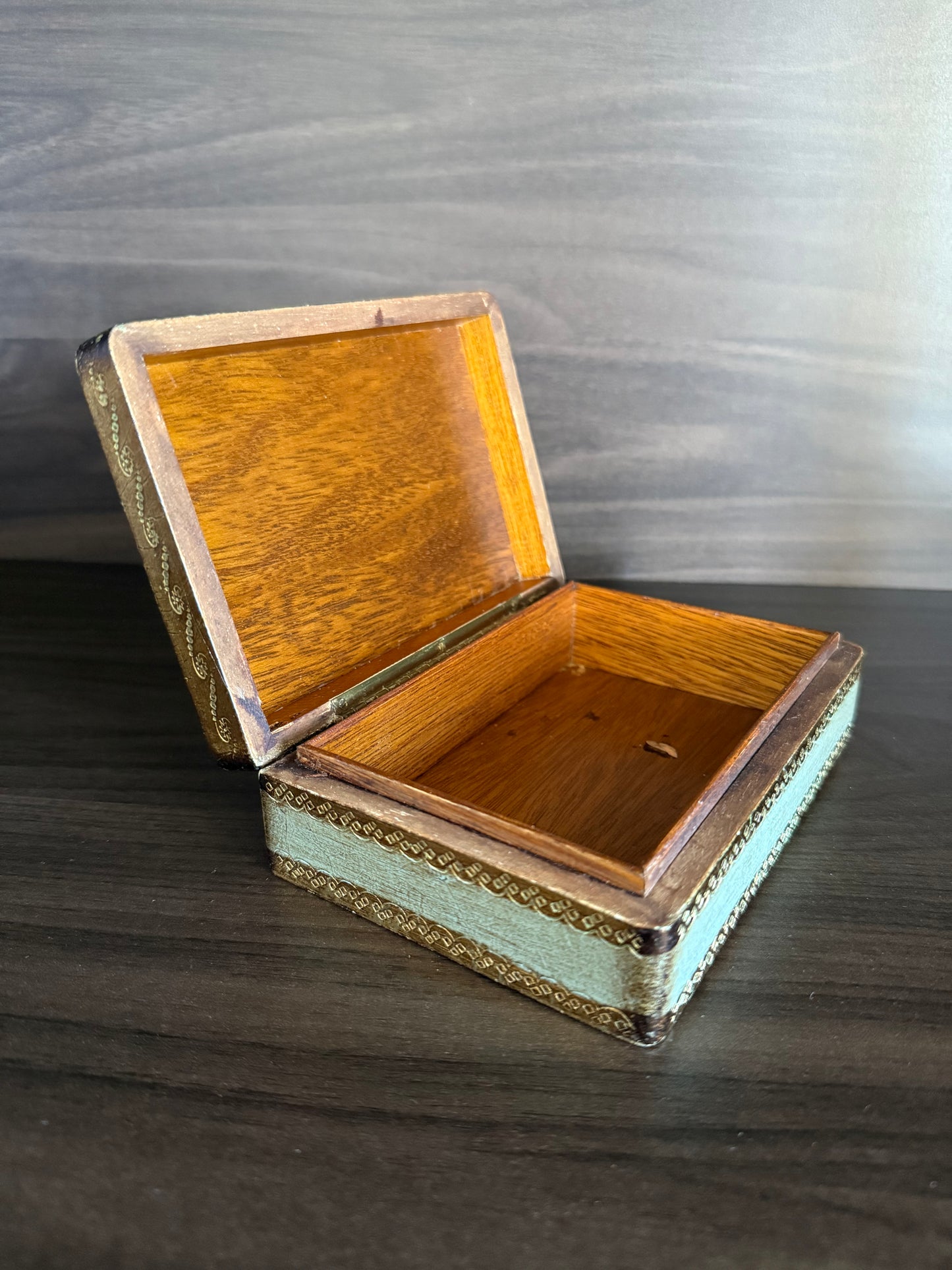 Italian Florentine Gold gilded, Handmade Wooden Vintage Jewelry or Trinket Box - Made in Italy