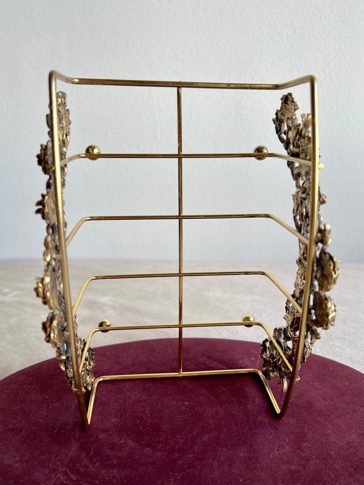 Matson Style Gold Tone Vintage Face Towel or Tissue Box Holder