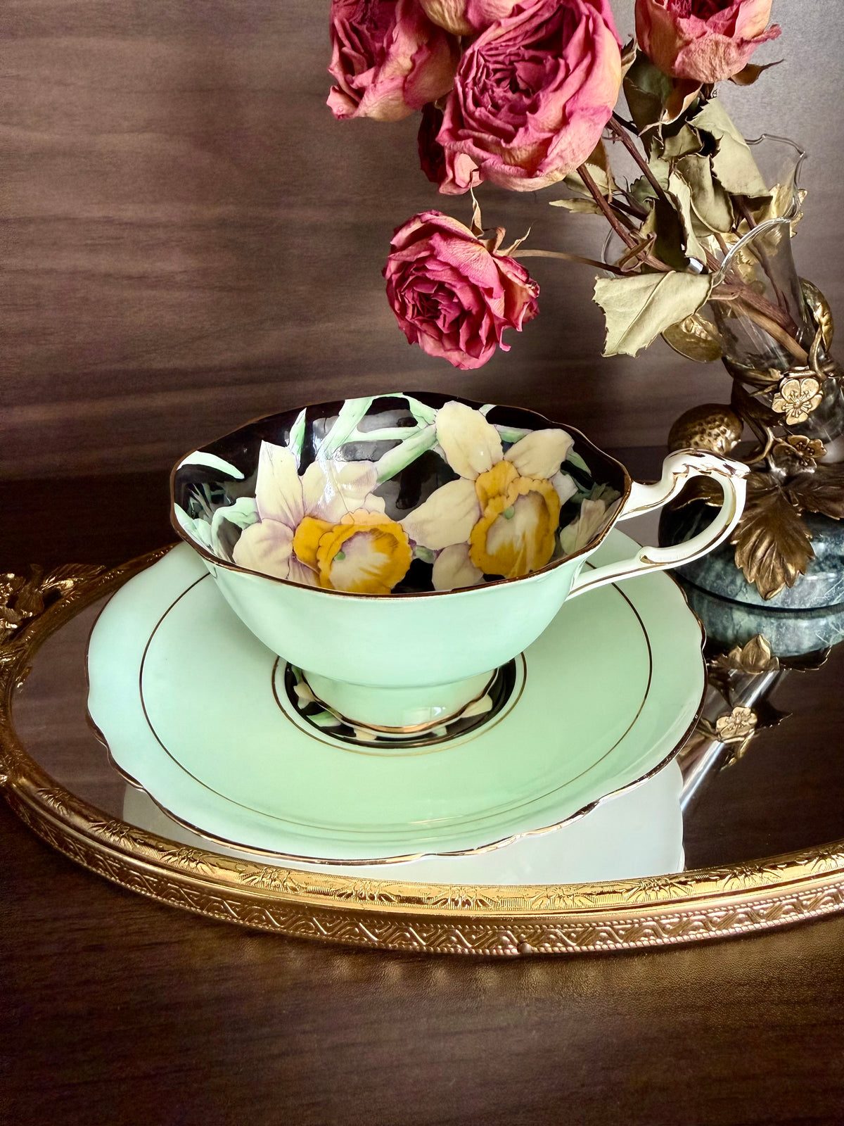 Antique 1940s Paragon Daffodil (Narcissus) Hand-Painted Porcelain Teacup and Saucer - Made in England