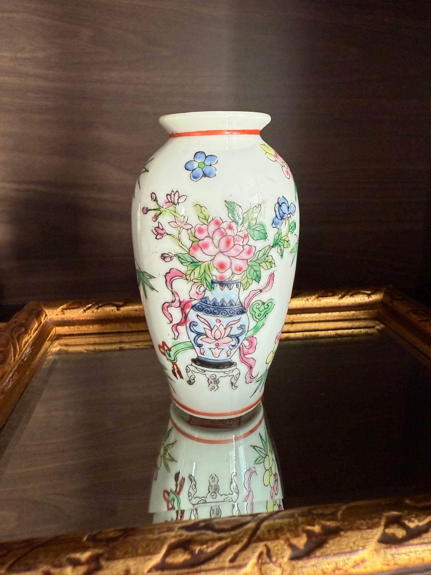 Vintage Miniature Chinese Porcelain Famille Rose Elegant Hand-painted Vase with Floral Decoration
