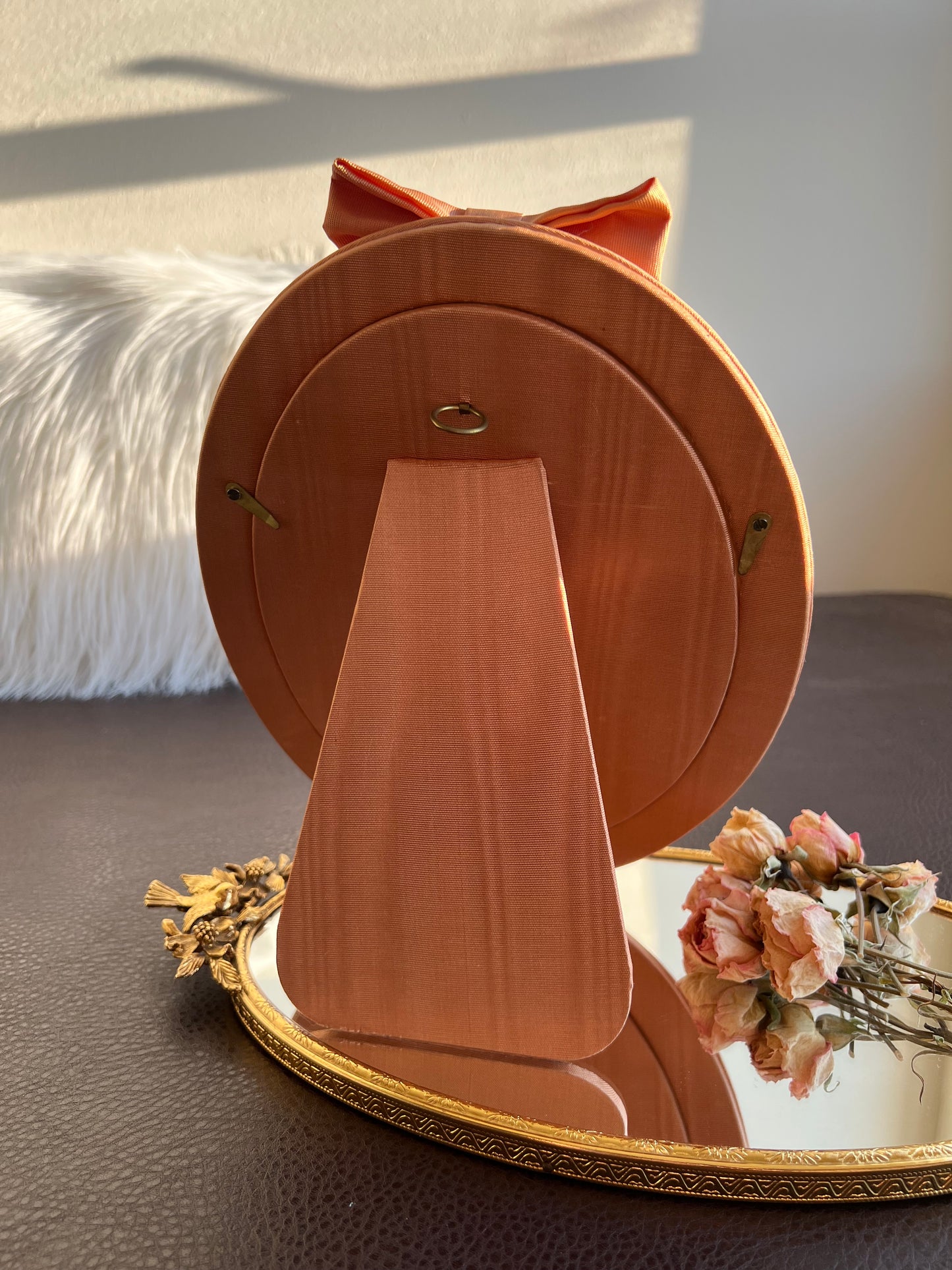 Elegant Pink Silk Style Material - coated Vintage Photo/ Picture Frame with Bow