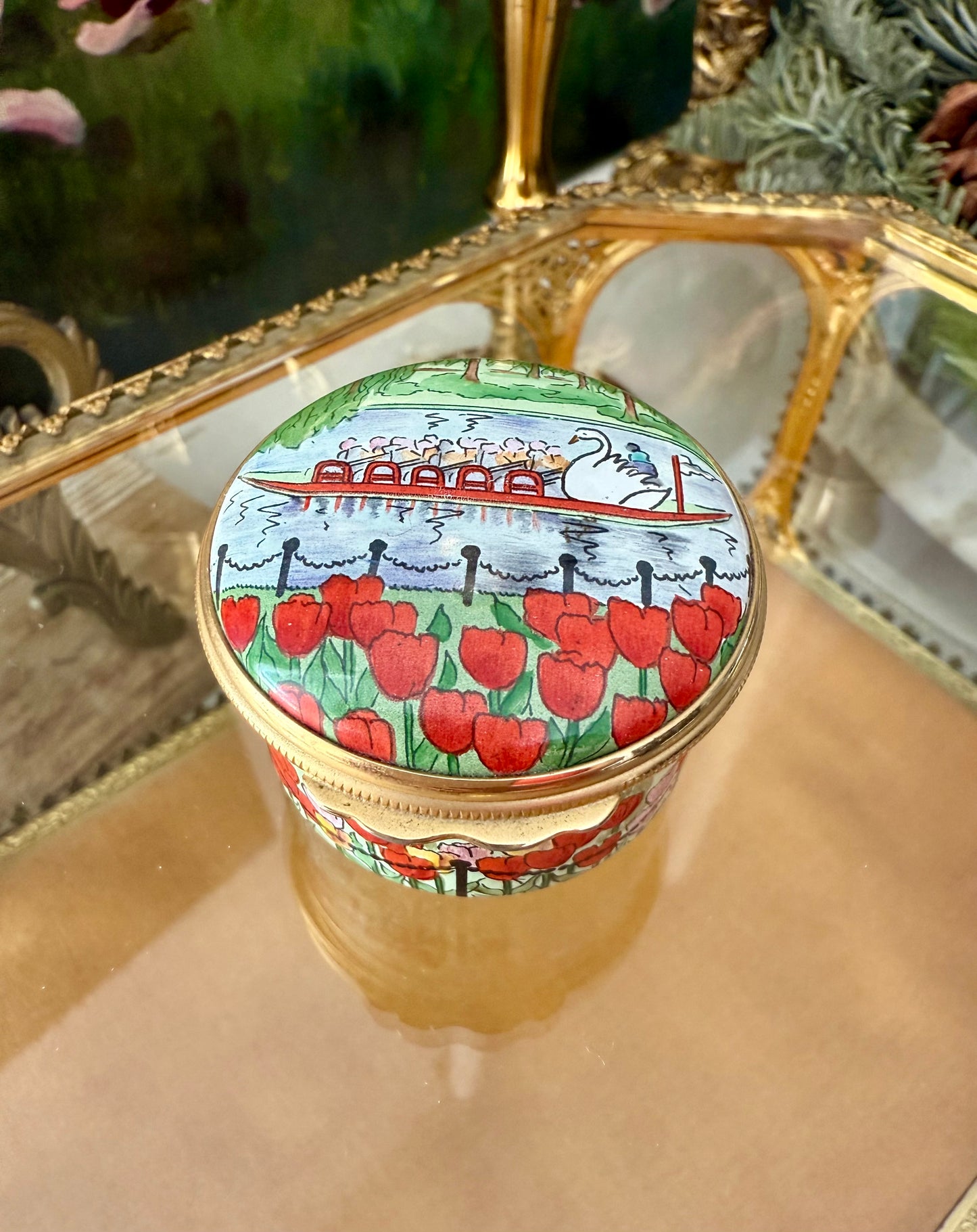 Halcyon Days Designed by Tiffany & Co. Boston Swan Boats Vintage Enamel Pill, Jewelry or Trinket Box