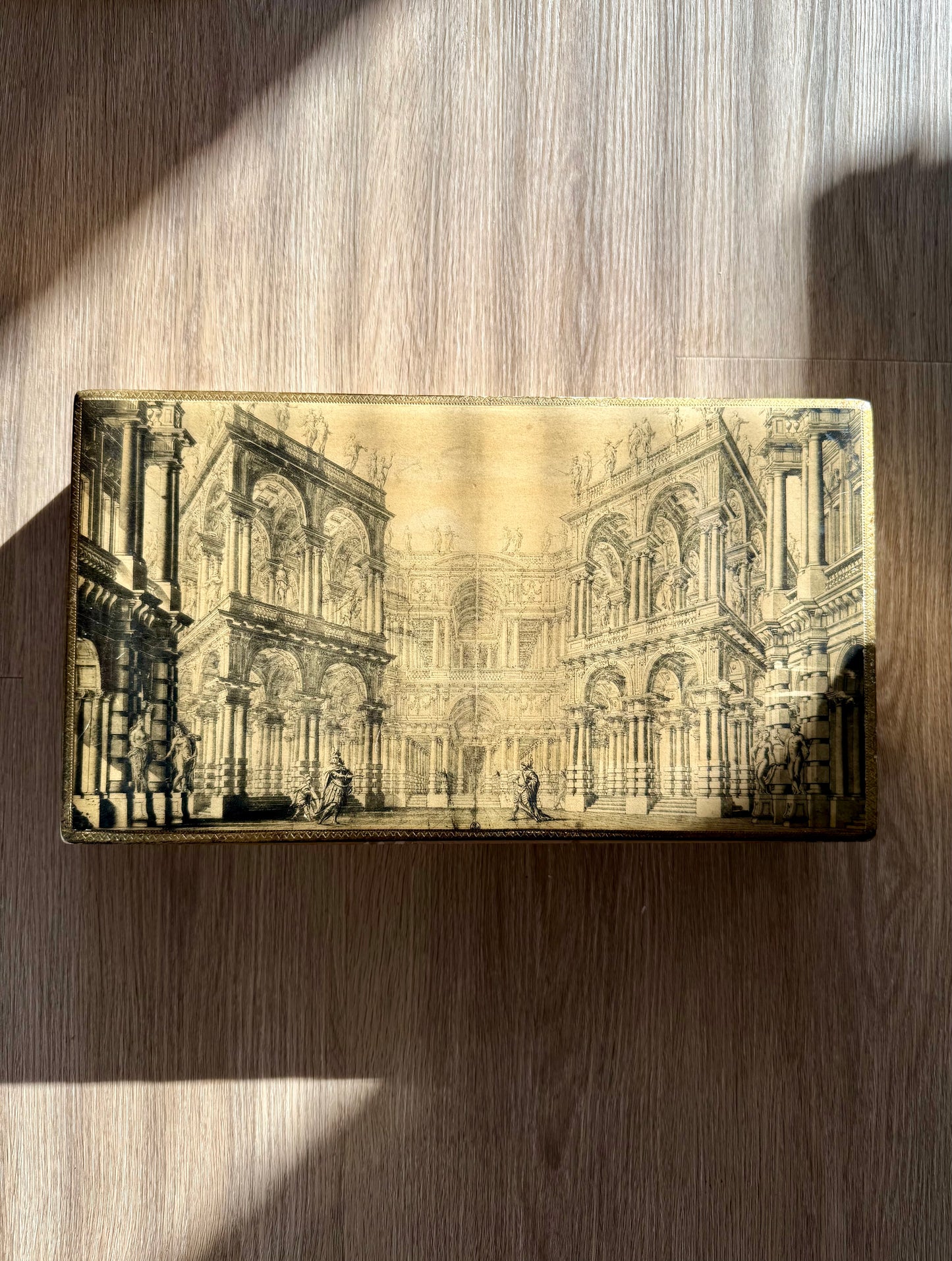 Fratelli Alinari Architectural Gold gilded Large Vintage Wooden Florentine Jewelry Box, Made in Italy