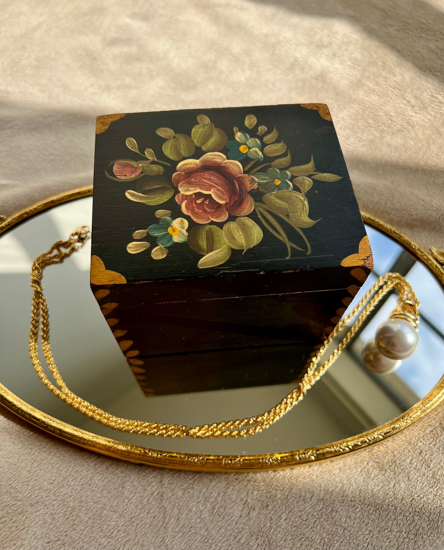 Handmade Wooden Vintage Floral Painted Jewelry Box