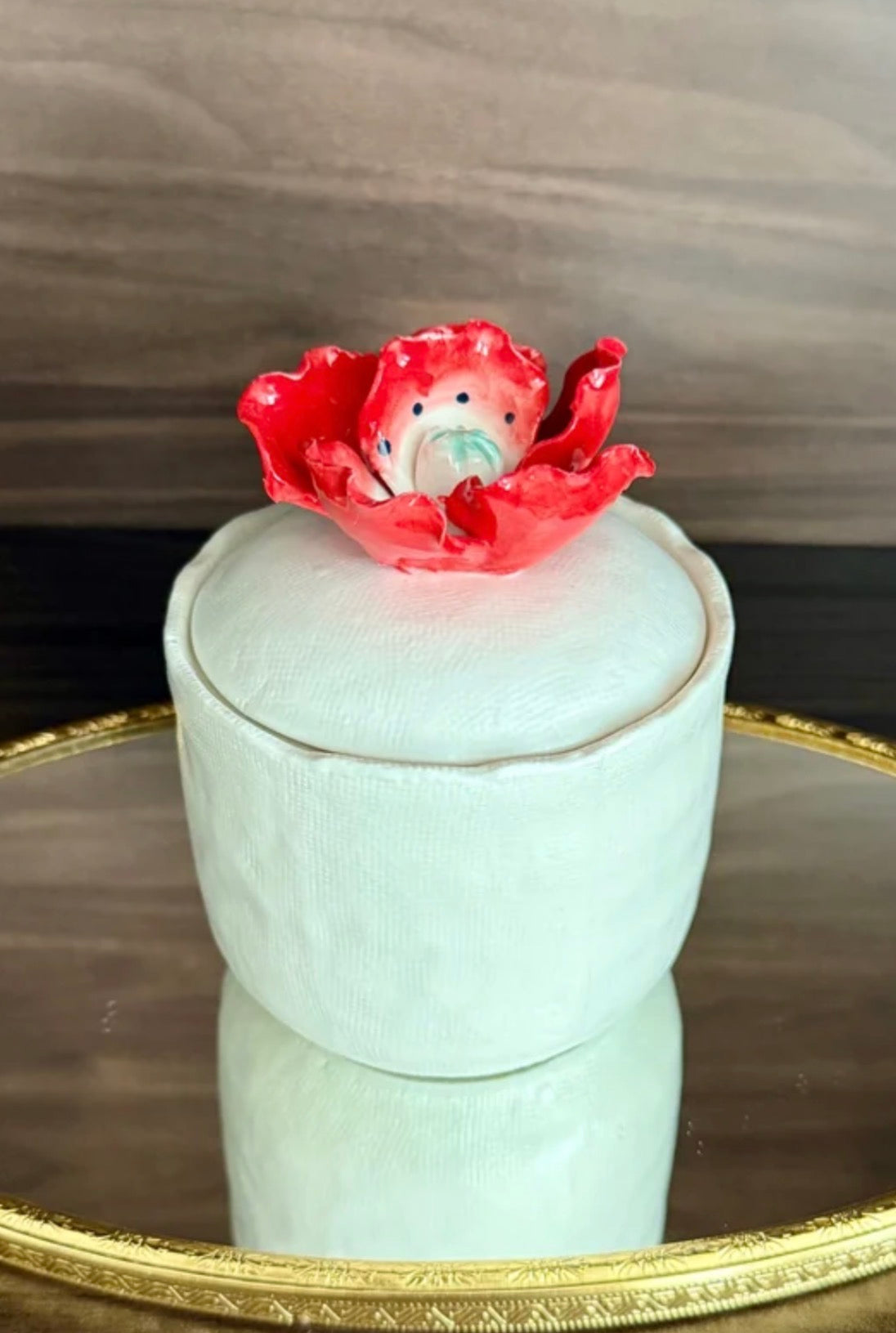 “Sweet Red Poppy" Luxury White Ceramic Candle with Lid by Illume