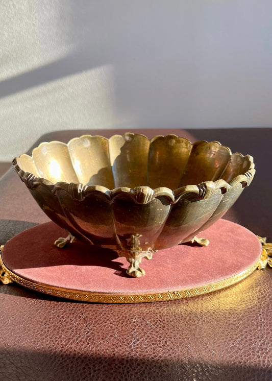 Art Deco Style Vintage Oval Heavy Footed Ornate Brass Scalloped Shaped Medium Size Fruit Bowl