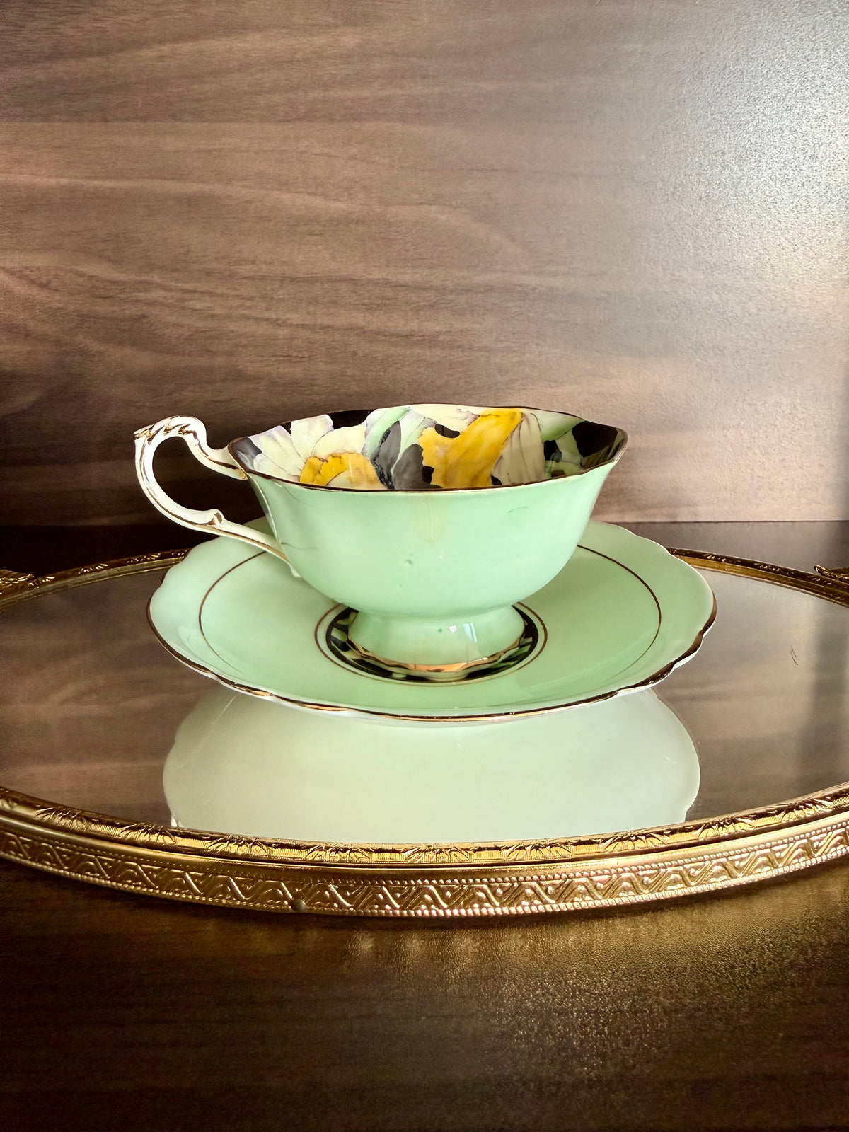 Antique 1940s Paragon Daffodil (Narcissus) Hand-Painted Porcelain Teacup and Saucer - Made in England