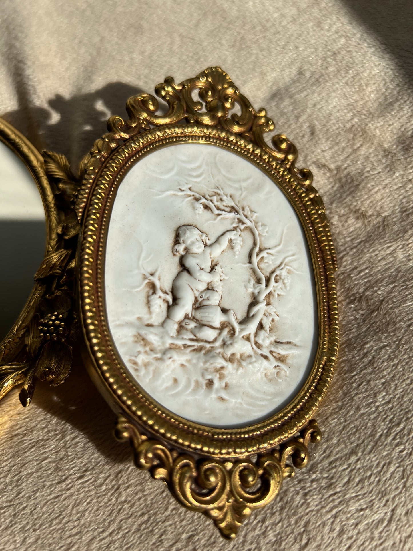 Capodimonte Vintage Porcelain Wall Decor in Bronze Style Metal Frame