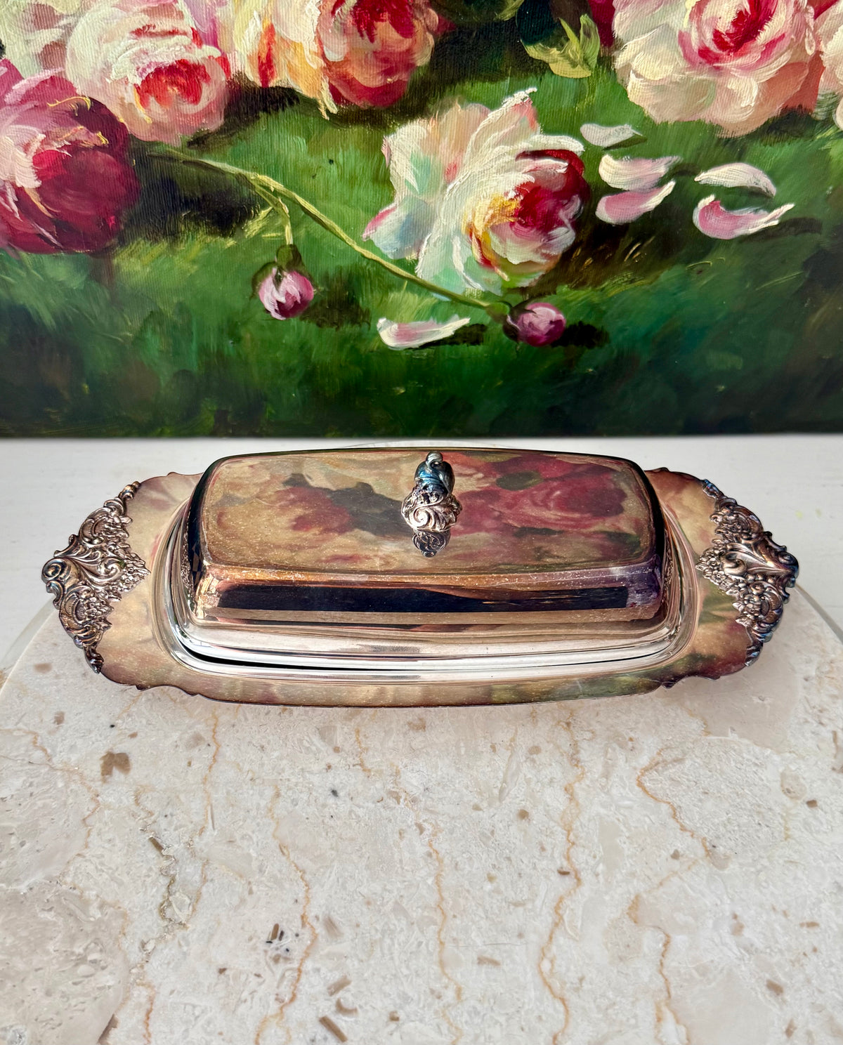 Wallace "Baroque" Silverplated Covered Vintage Butter Dish (Model #206)