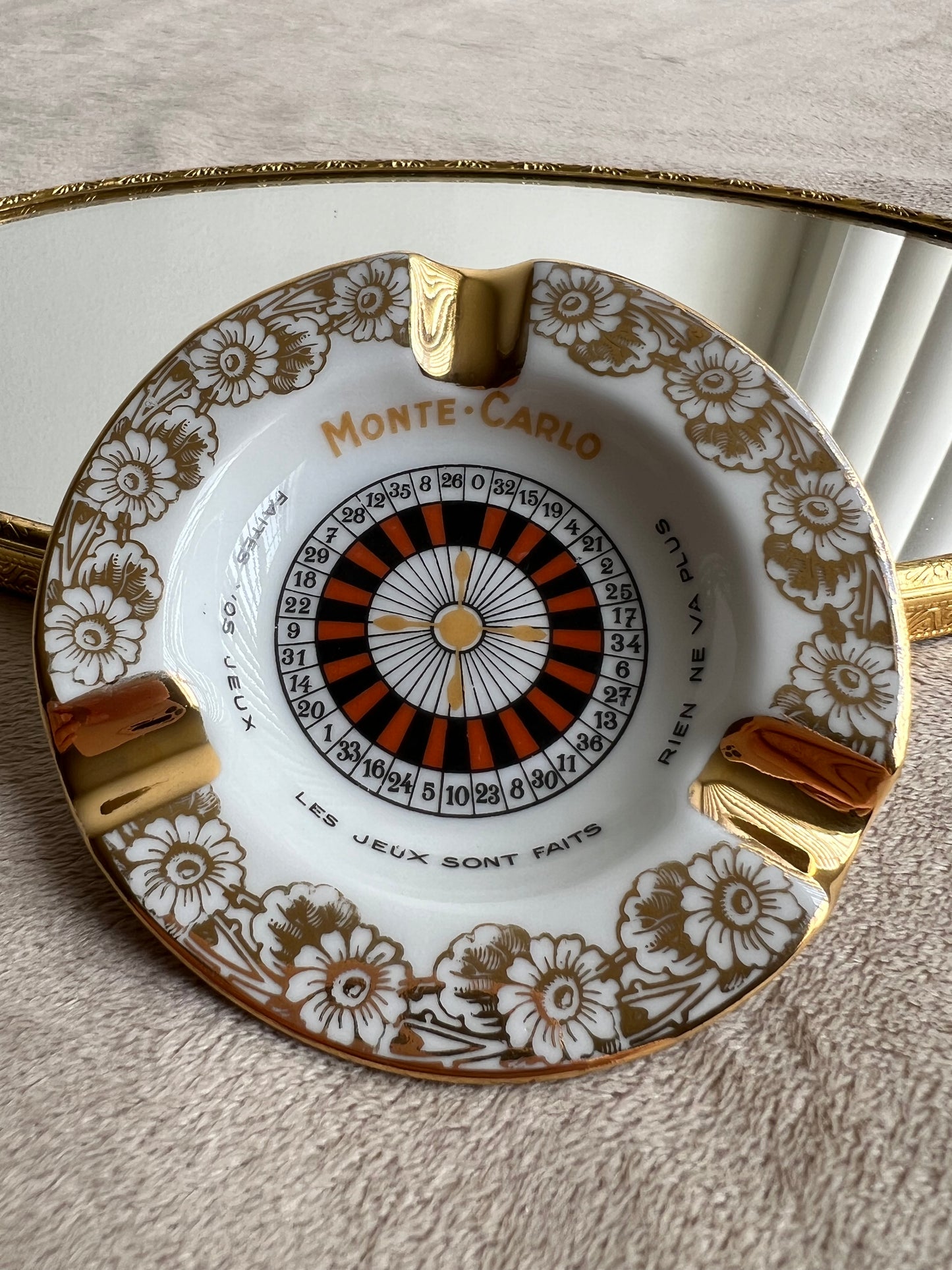 Gold-plated Monte Carlo Roulette Limoges Porcelain Ashtray