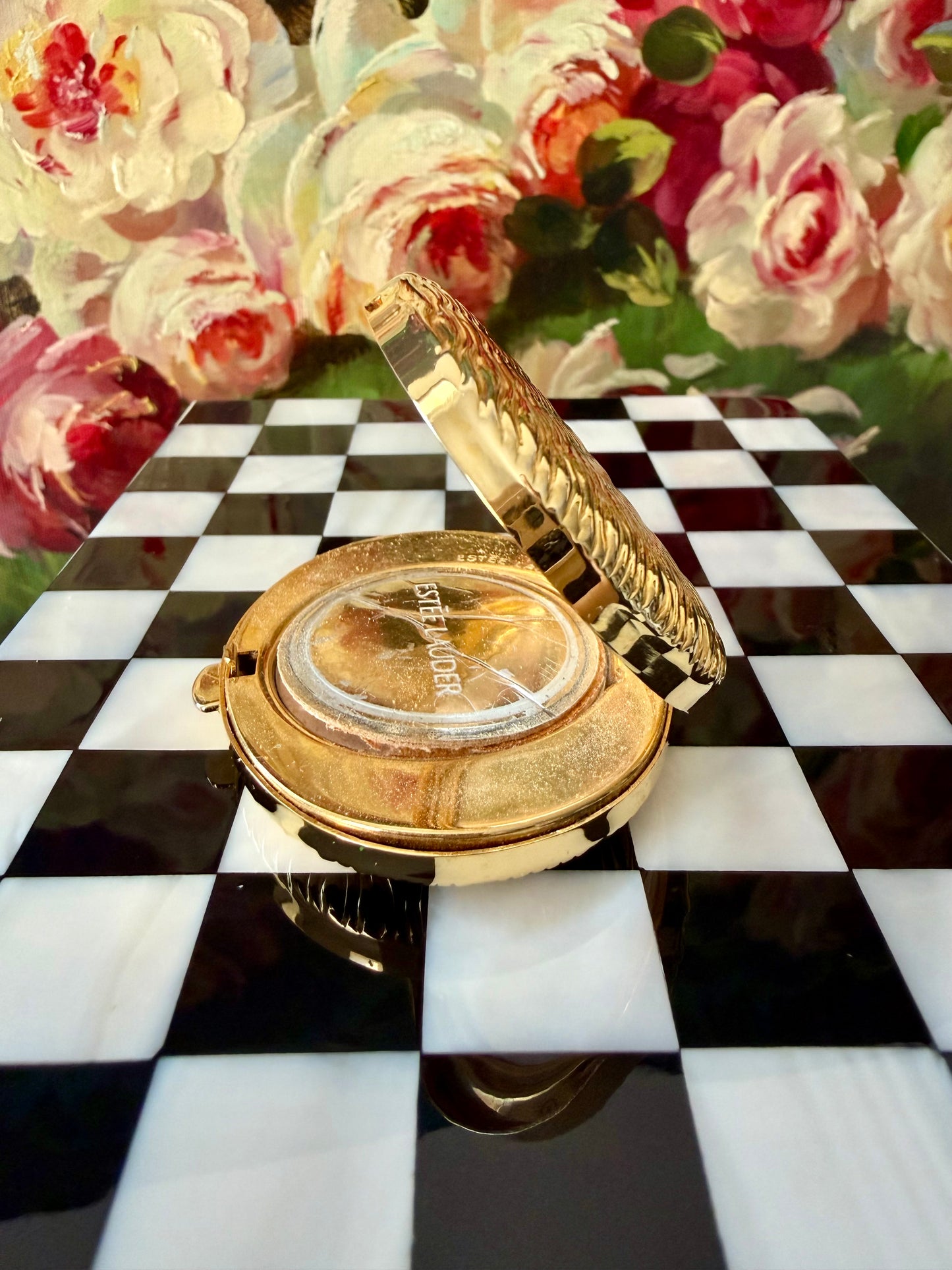 Estée Lauder Limited Edition Oval Waves Of Gold Lucidity Vintage Powder Compact