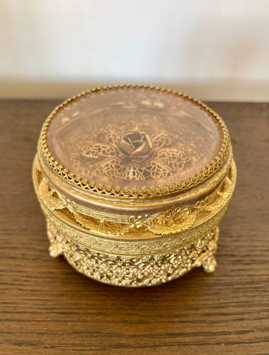 24K Gold Plated Decorative Vintage Floral Filigree Round Powder Box Glass or Jewelry Box with Lid