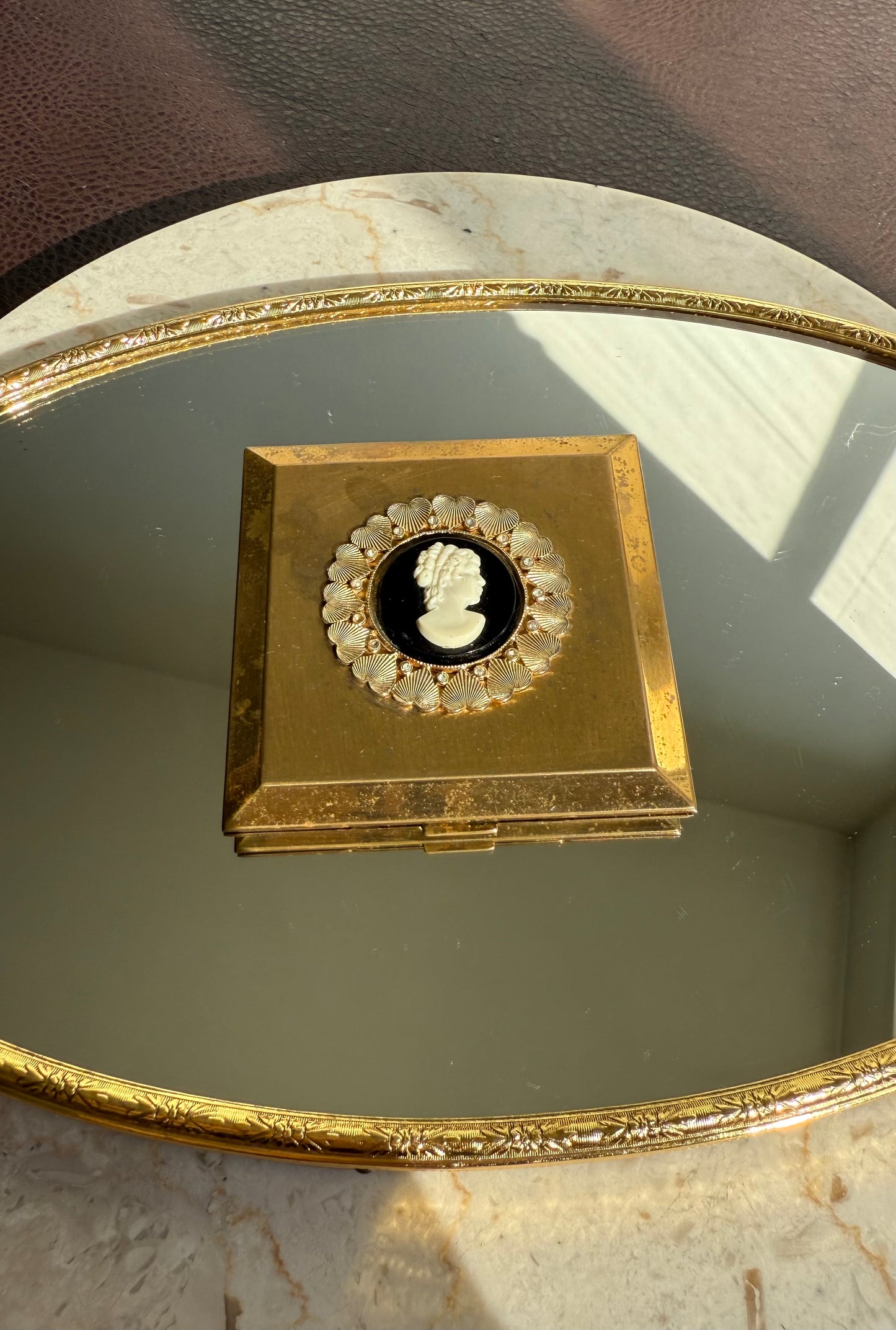 1940s Voluptè Brass Cameo Lady Vintage Makeup Powder Compact Mirror with Hearts and Gemstones Decoration - Made in USA