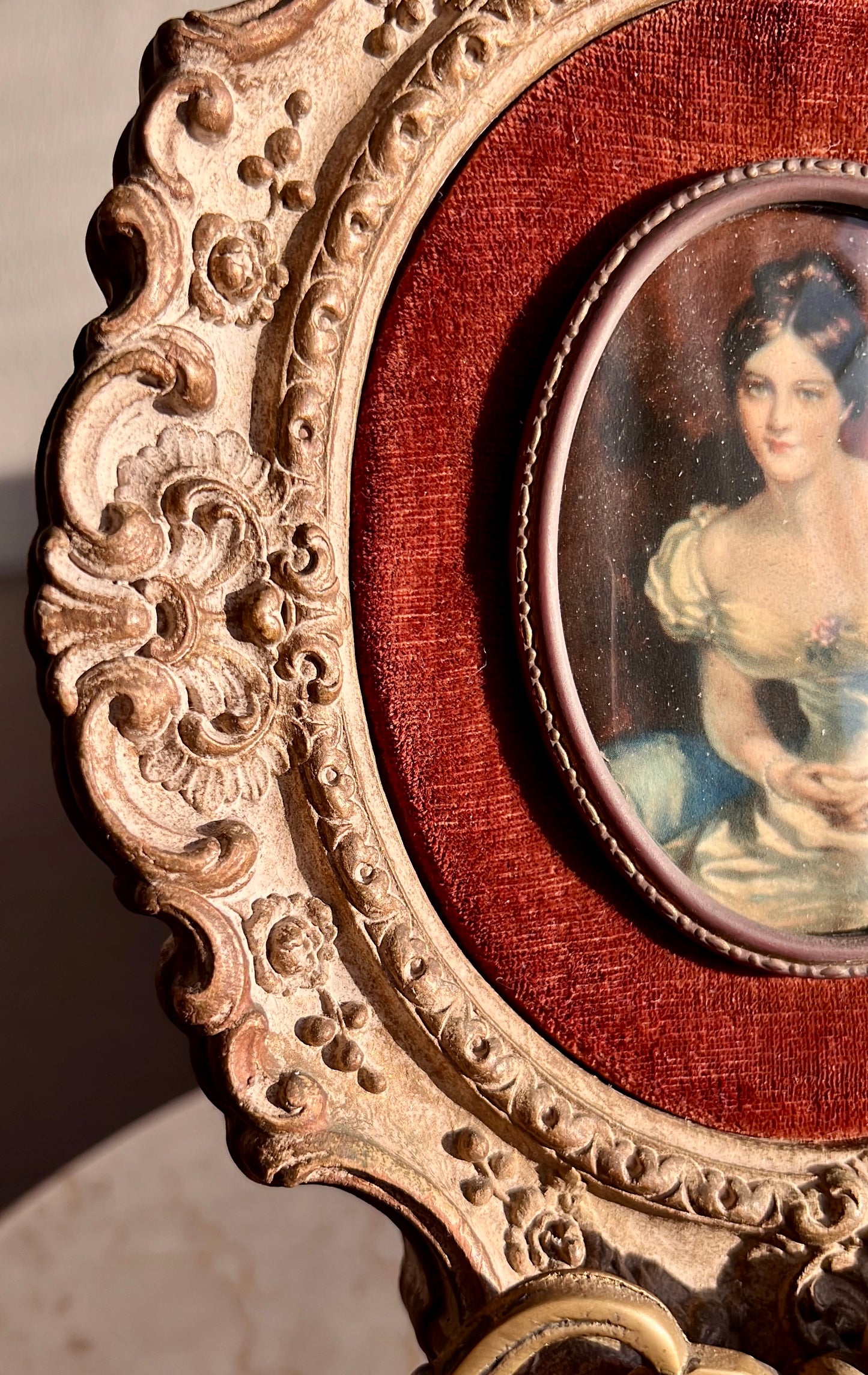 Cameo Creation Lady Vintage Oval Print Picture Wall Decoration