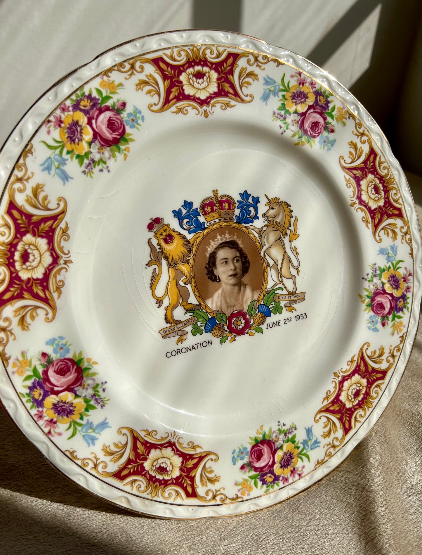 Vintage Commemorative Plate of Queen Elizabeth II’s Coronation in 1953