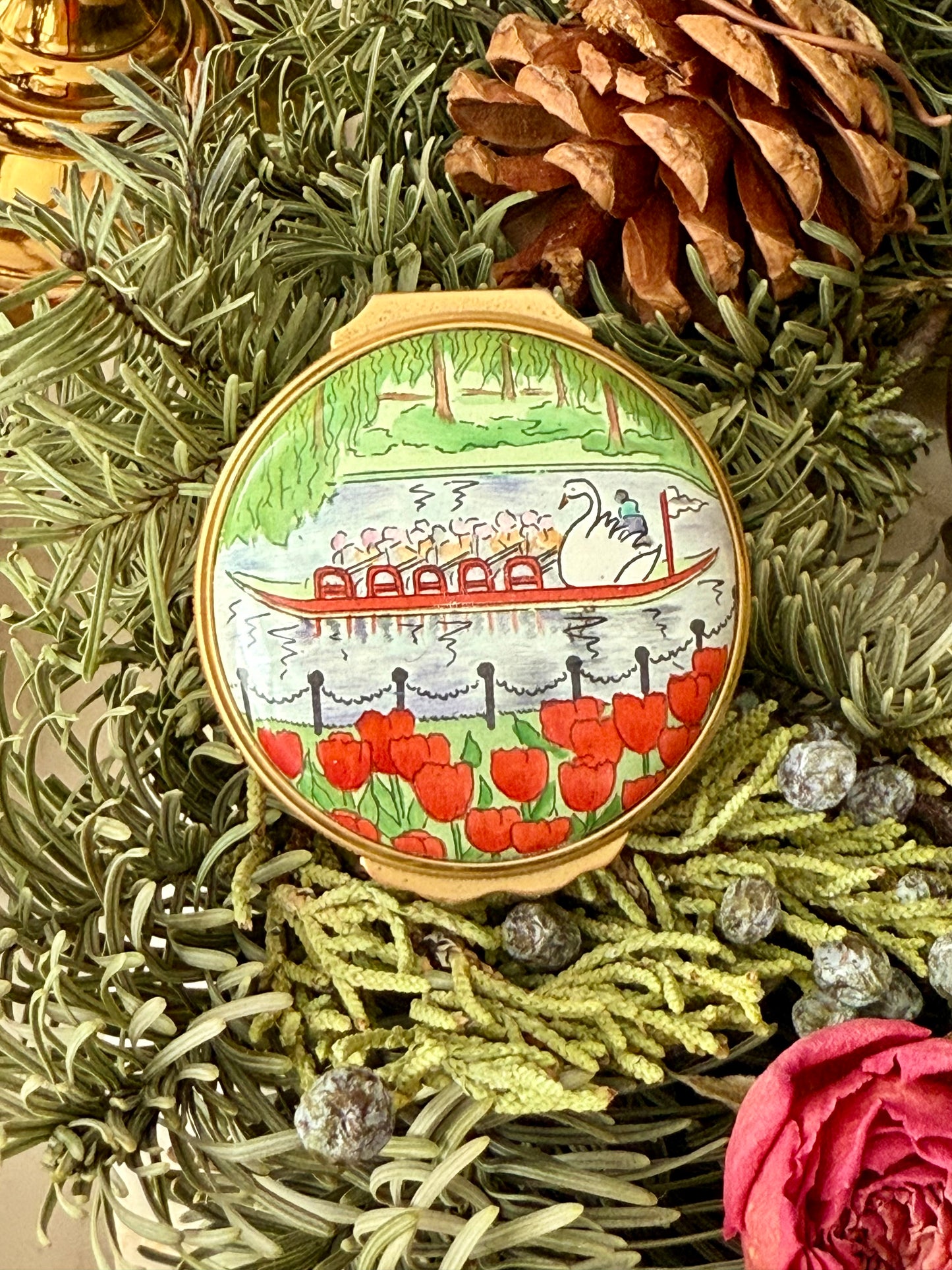 Halcyon Days Designed by Tiffany & Co. Boston Swan Boats Vintage Enamel Pill, Jewelry or Trinket Box