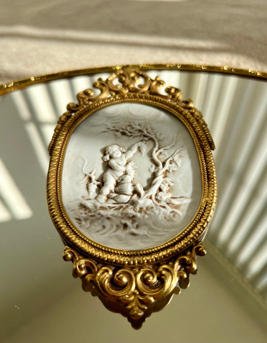 Capodimonte Vintage Porcelain Wall Decor in Bronze Style Metal Frame