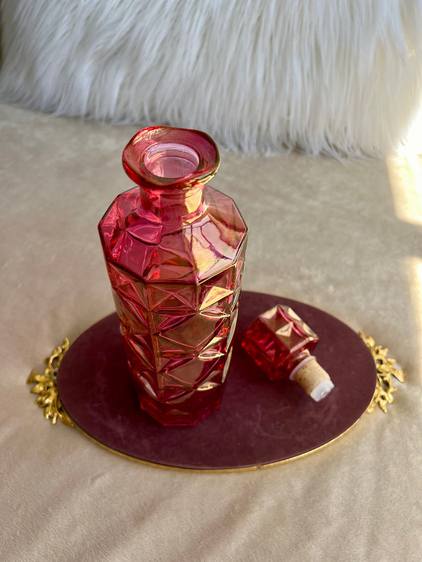 Vintage Pink Diamond Pressed Glass Liquor Bottle Decanter With Stopper