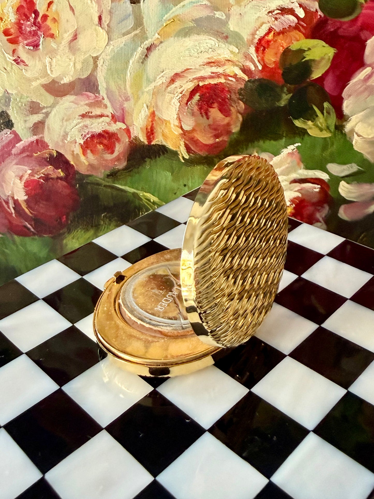 Estée Lauder Limited Edition Oval Waves Of Gold Lucidity Vintage Powder Compact