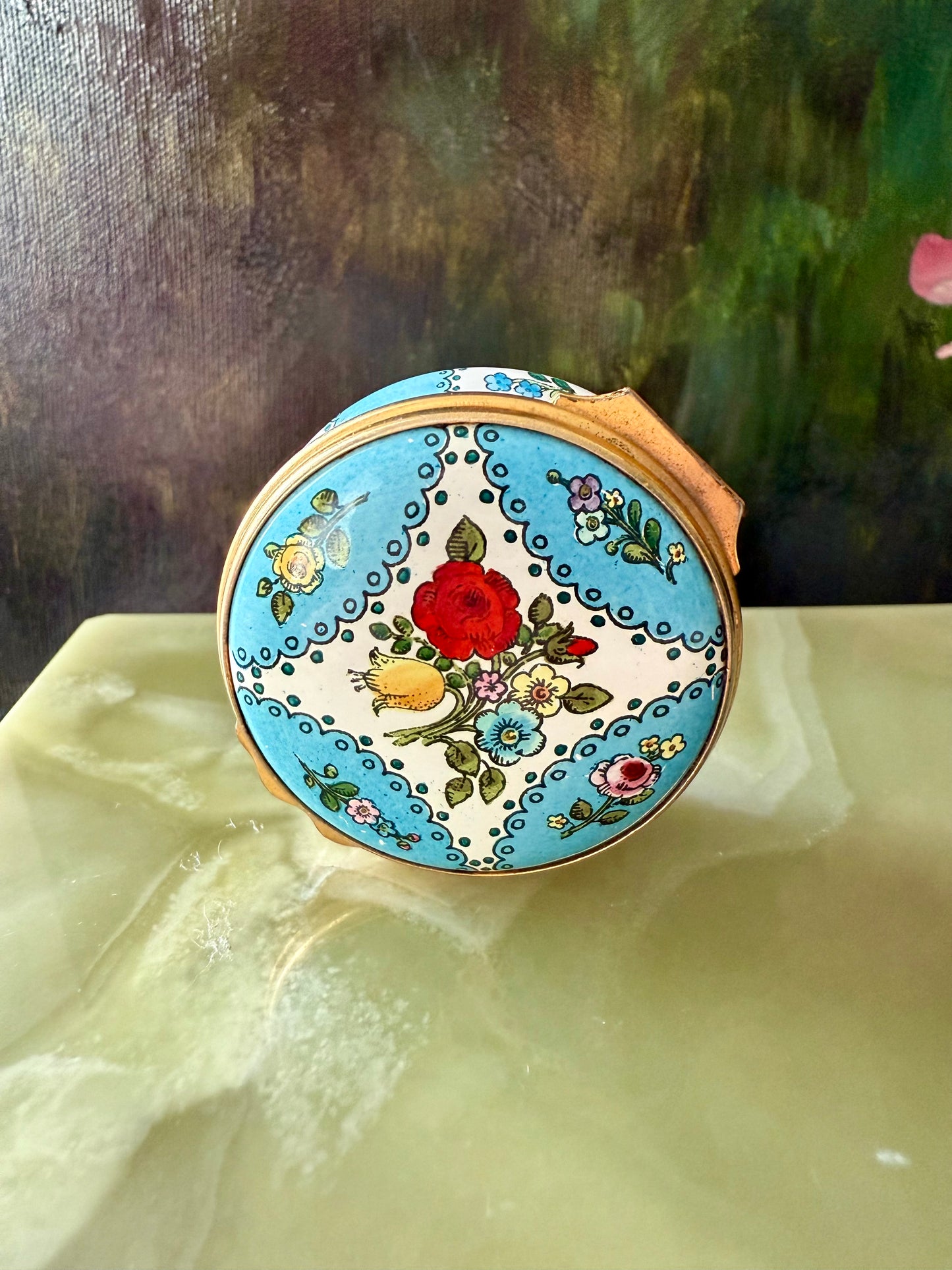 Halcyon Days Bilston and Battersea Hand-painted Enamel Vintage Trinket/ Jewelry or Pill Box, Made in England