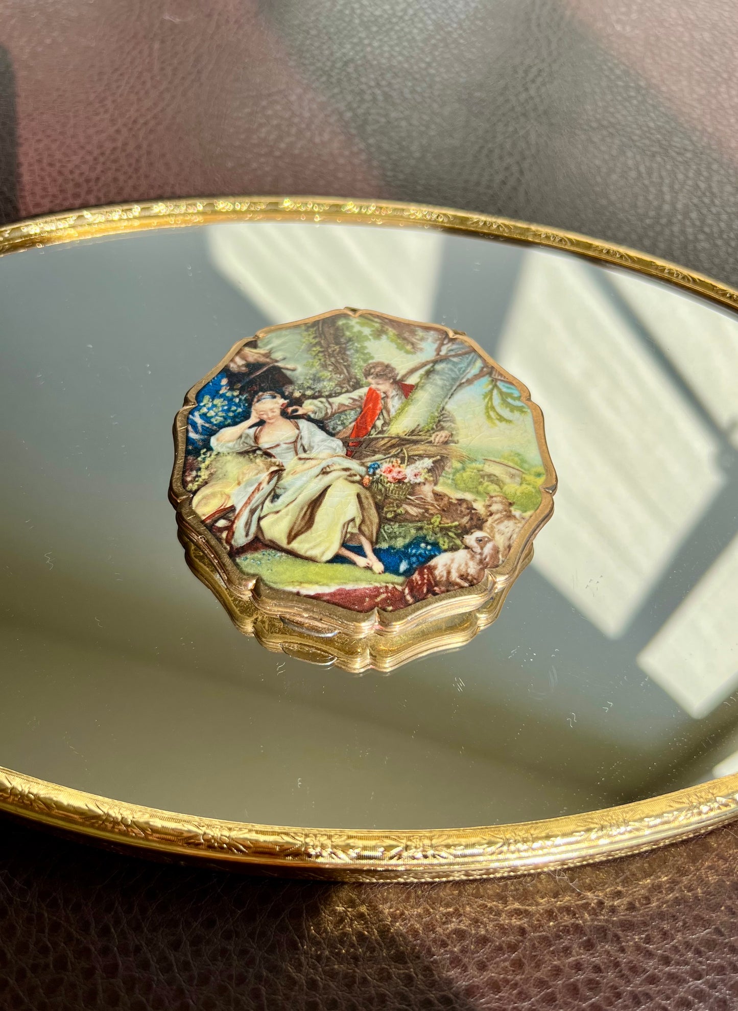 Stratton Metal Vintage Compact with a Romantic Sleeping Shepherdess and Animals