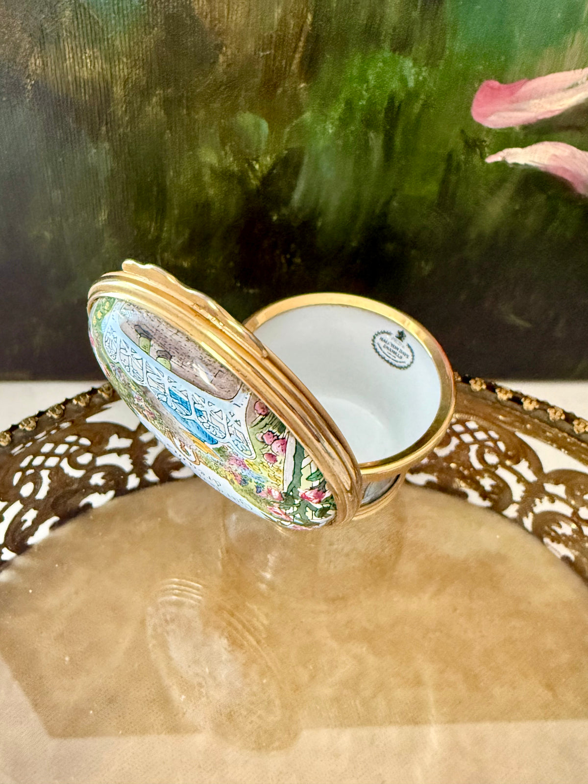 1980s Halcyon Days "GARDEN OF MY DREAMS" Vintage Enamel Trinket Box Bask, Jewelry or Pill Box - Made in England