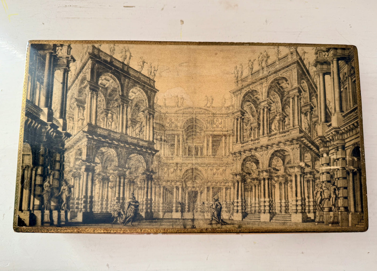 Fratelli Alinari Architectural Gold gilded Large Vintage Wooden Florentine Jewelry Box, Made in Italy