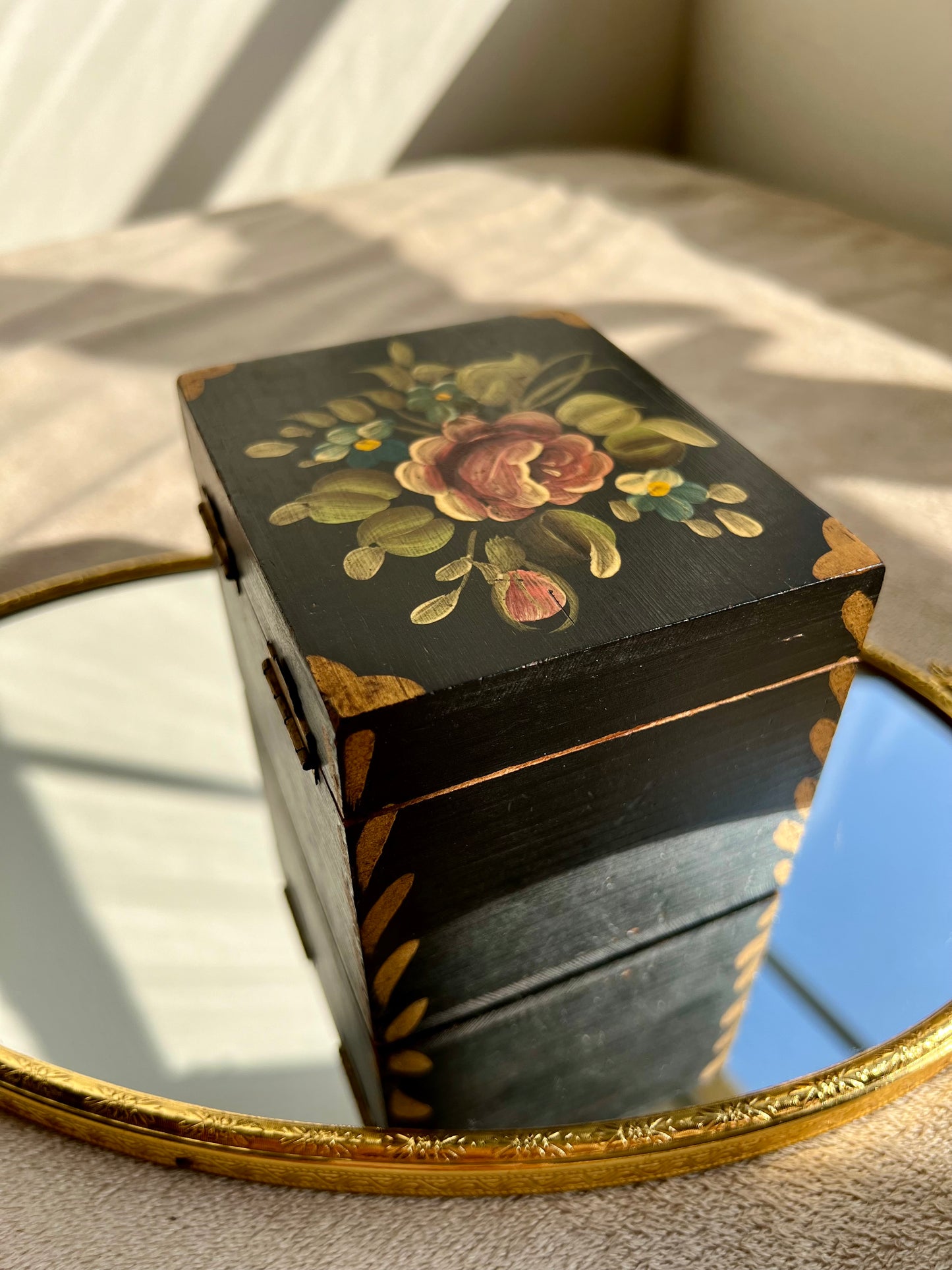 Handmade Wooden Vintage Floral Painted Jewelry Box