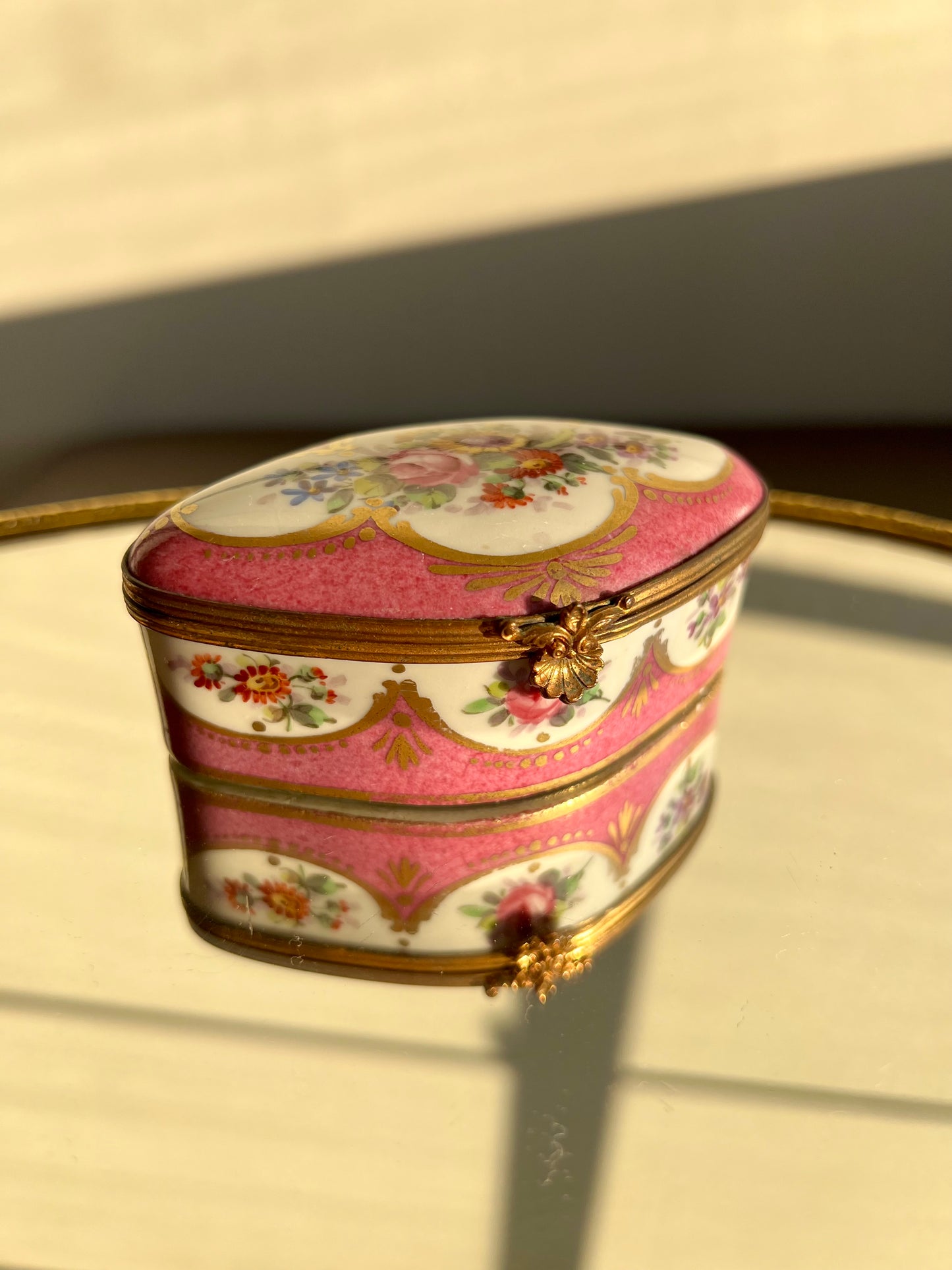 Antique Floral Hand-painted Trinket Box, Jewelry Limoges French Style Porcelain