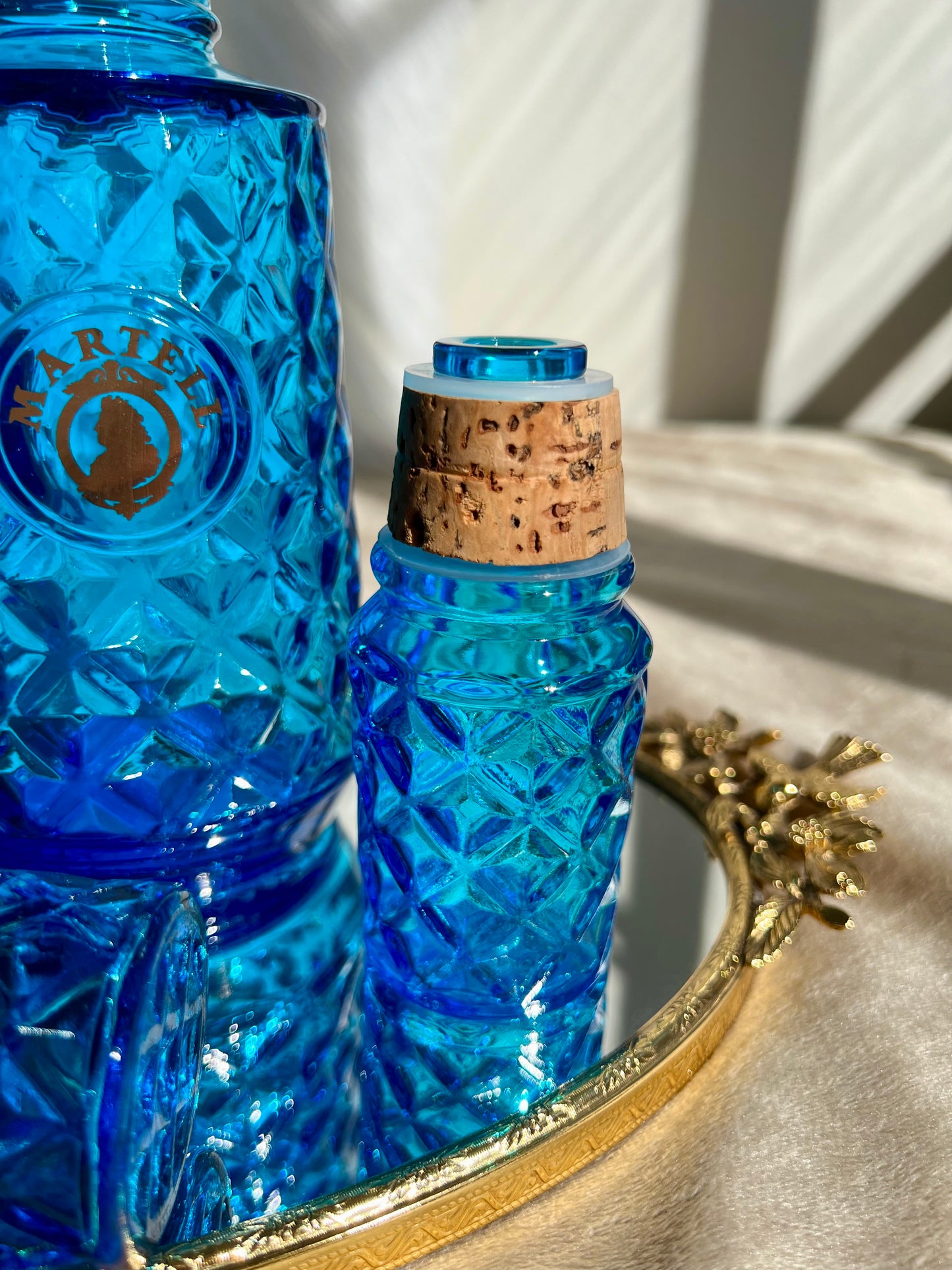 Beautiful Martell Blue Glass Bottle Vintage Decanters ($ 52/pcs)