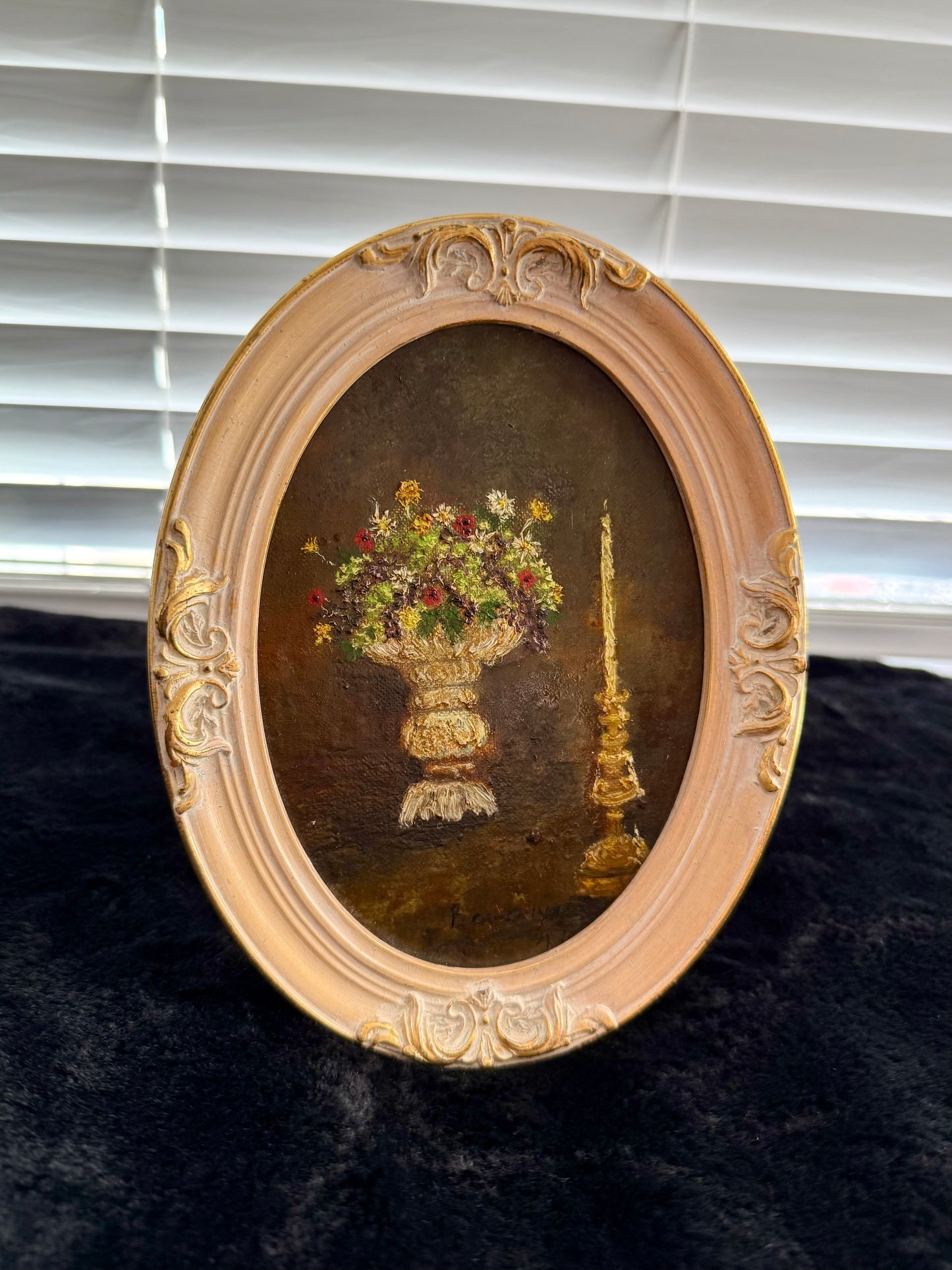 Still Life Signed Vintage Oval Oil Painting with Decorative Wooden Frame
