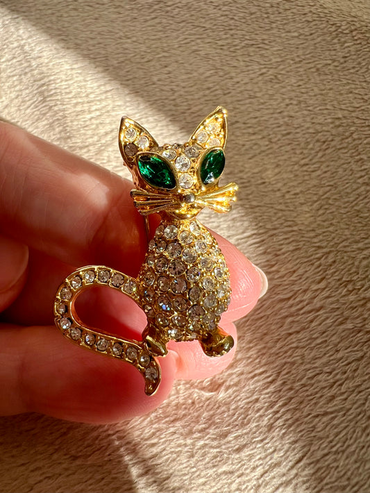 Goldtone Green Eyed Rhinestone Cat Brooch