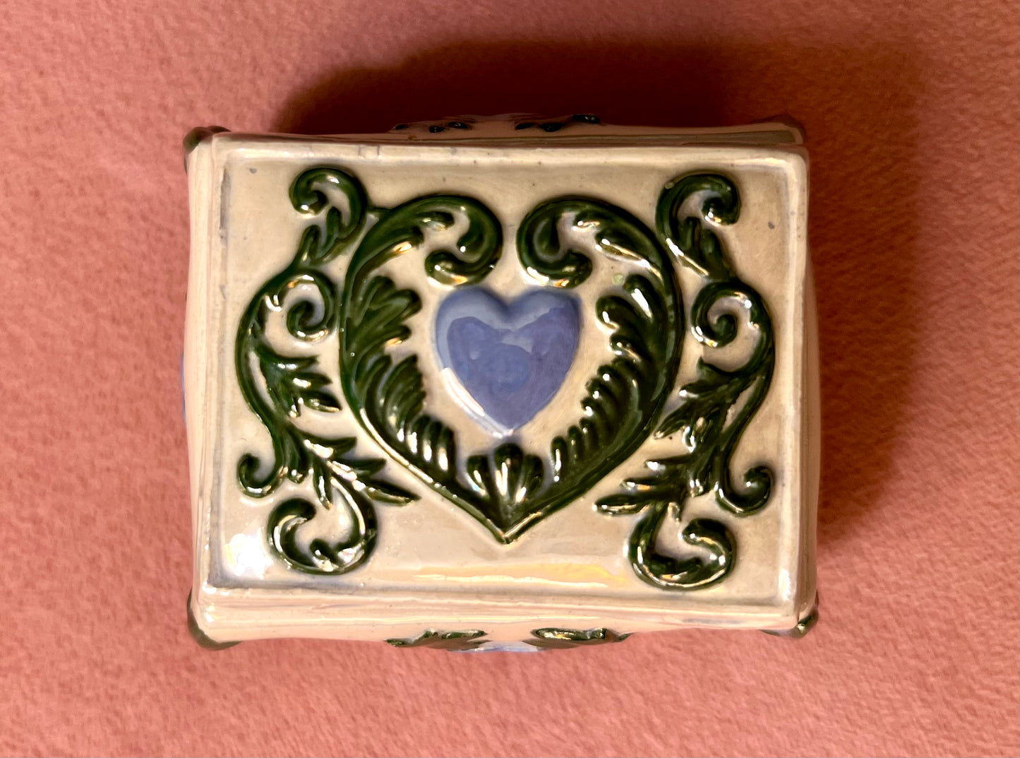 Green floral blue heart ceramics jewelry box