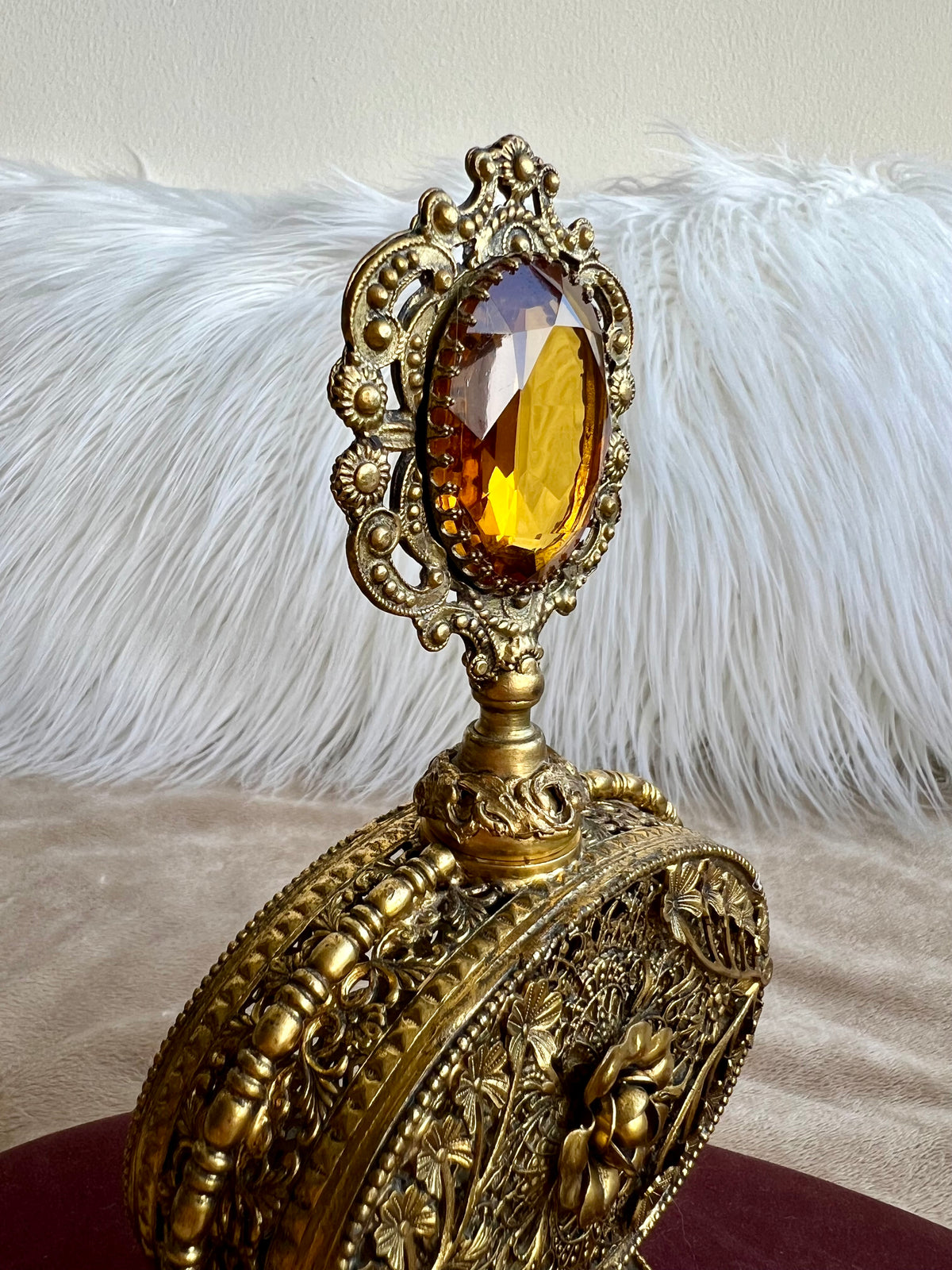 1950s or 1960s Hollywood Regency Style Vintage Ormolu Filigree Gilded Brass Perfume Bottle with a Large Yellow Rhinestone on the Top