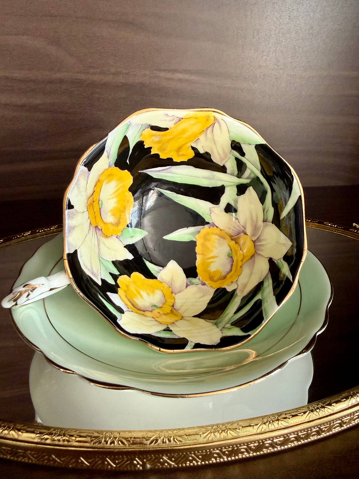 Antique 1940s Paragon Daffodil (Narcissus) Hand-Painted Porcelain Teacup and Saucer - Made in England